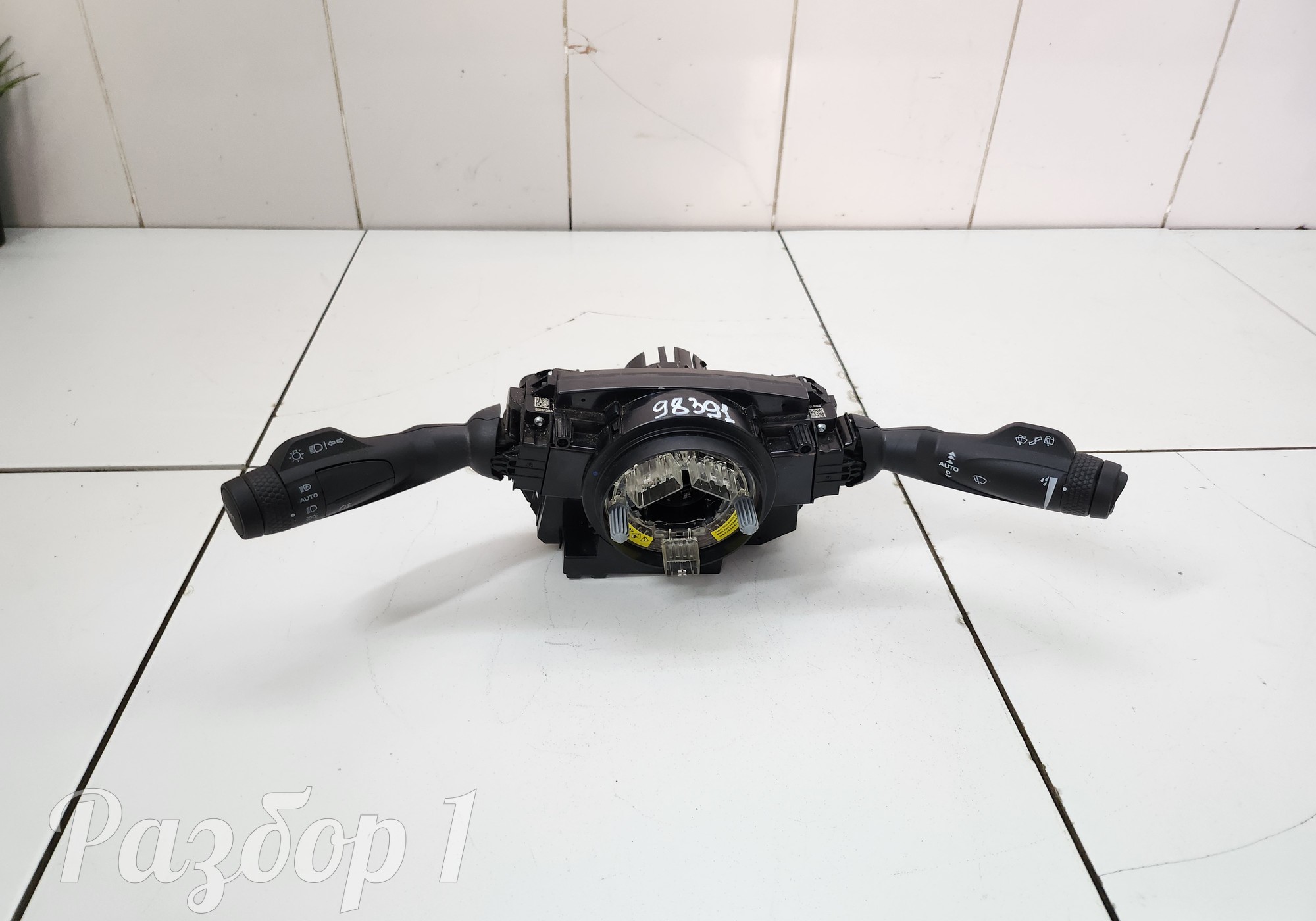 8896003000 Переключатель подрулевой для Geely Atlas II (с 2023)