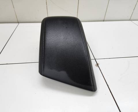 8890082235 Подлокотник для Geely Emgrand (SS11) (с 2021)