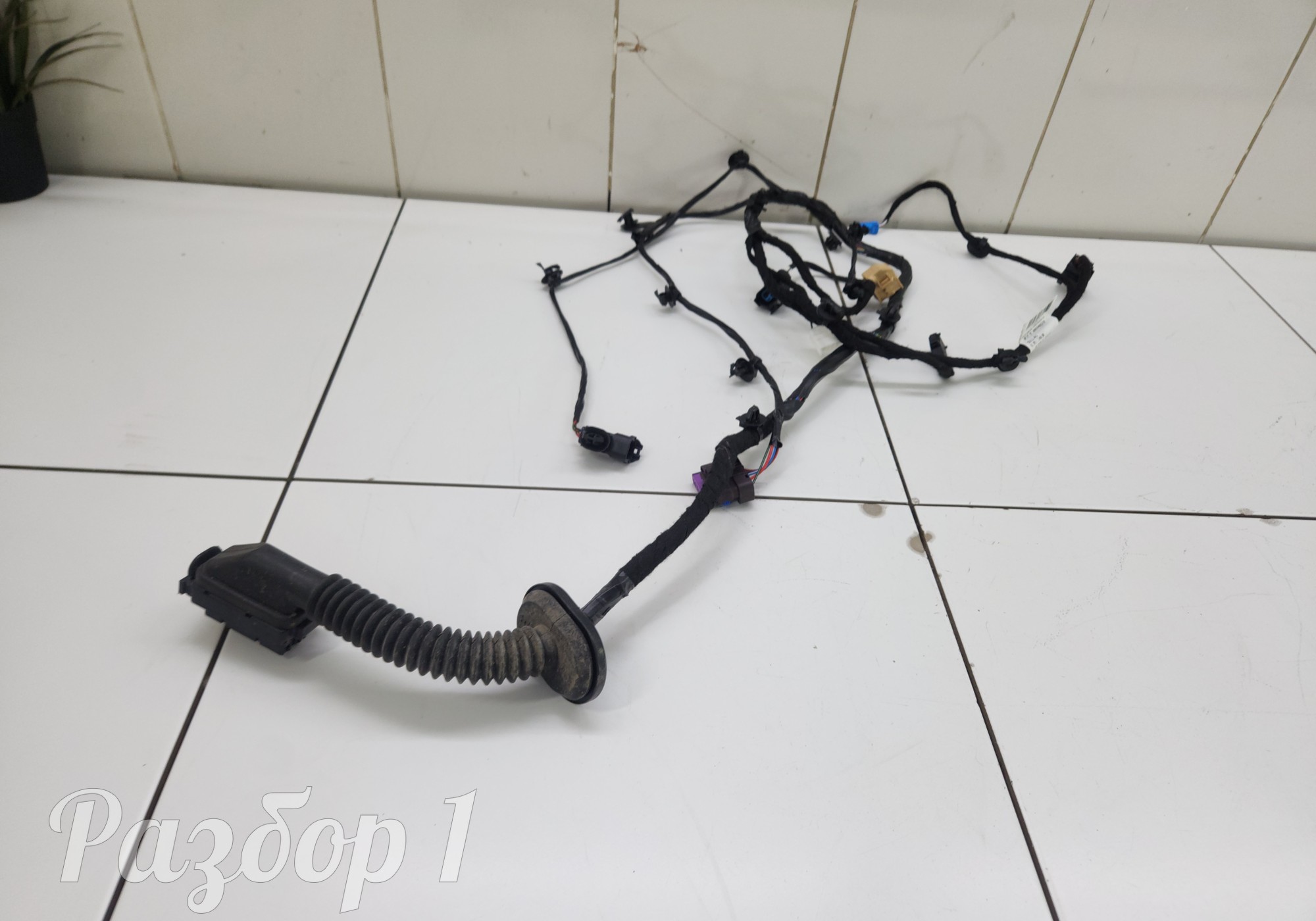8893468278 Электропроводка передней левой двери для Geely Emgrand (SS11) (с 2021)