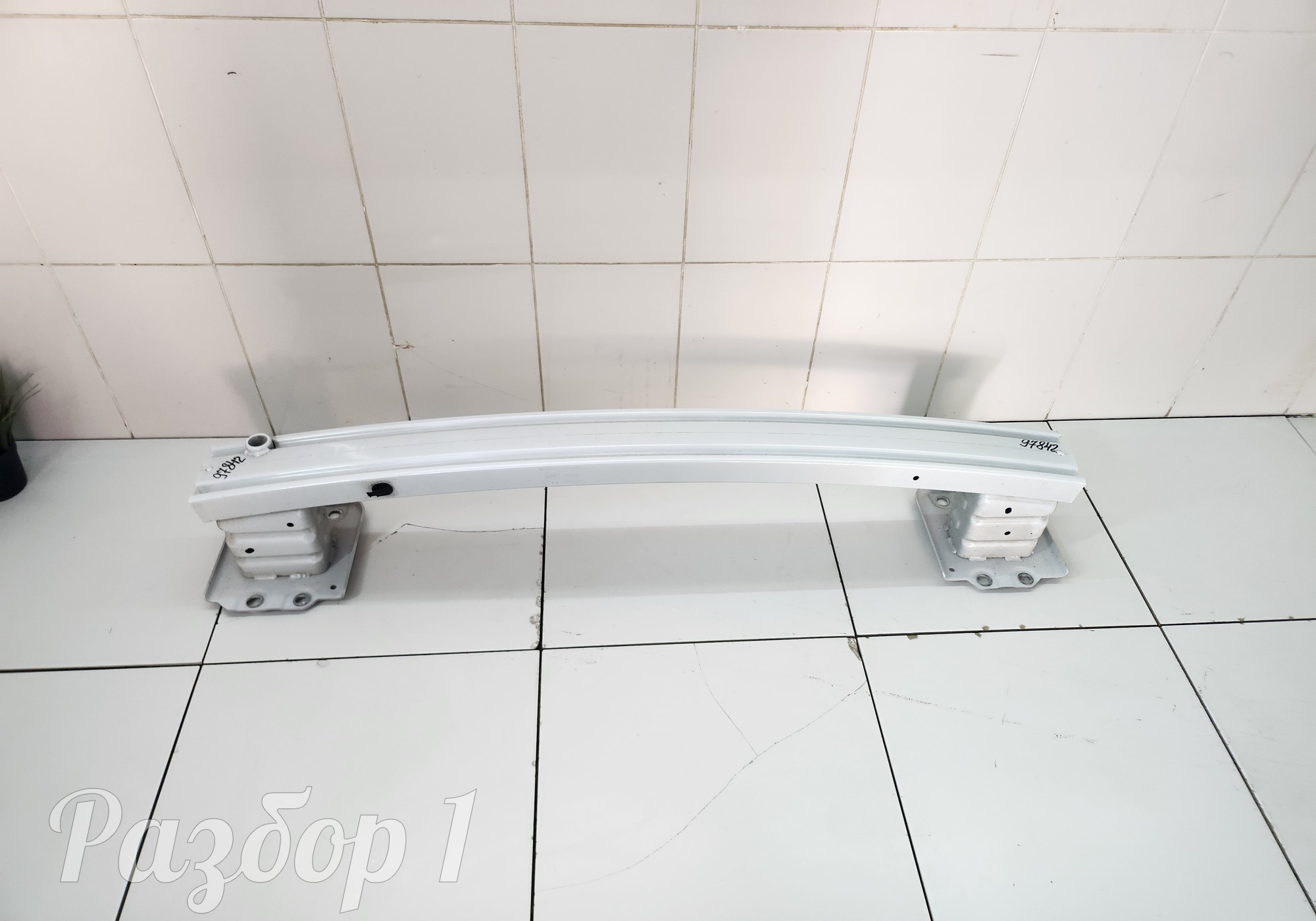 8889168546 Усилитель заднего бампера для Geely Monjaro (с 2021)