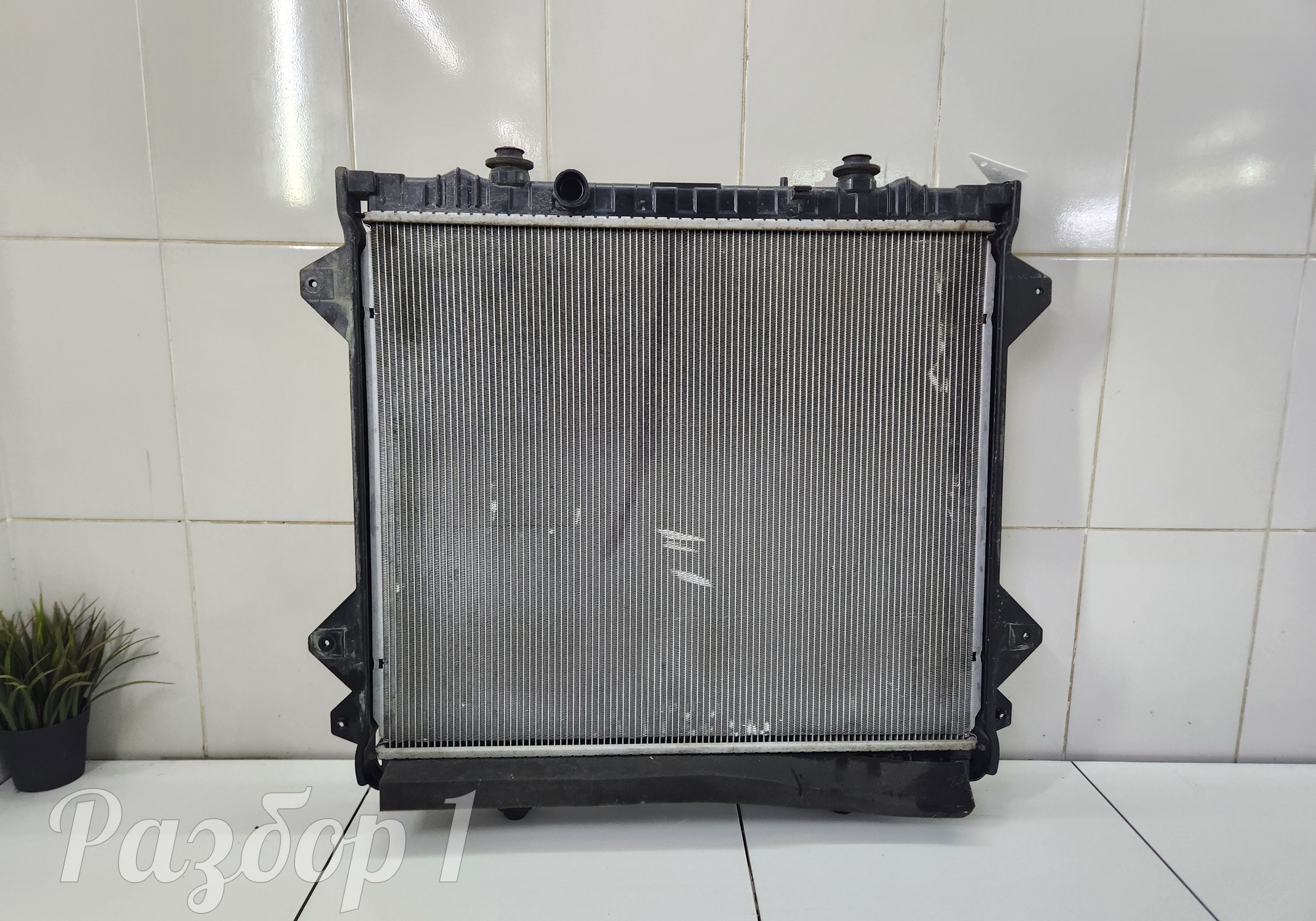 1301100P33Z0 Радиатор системы охлаждения для Jac T9 (с 2023)