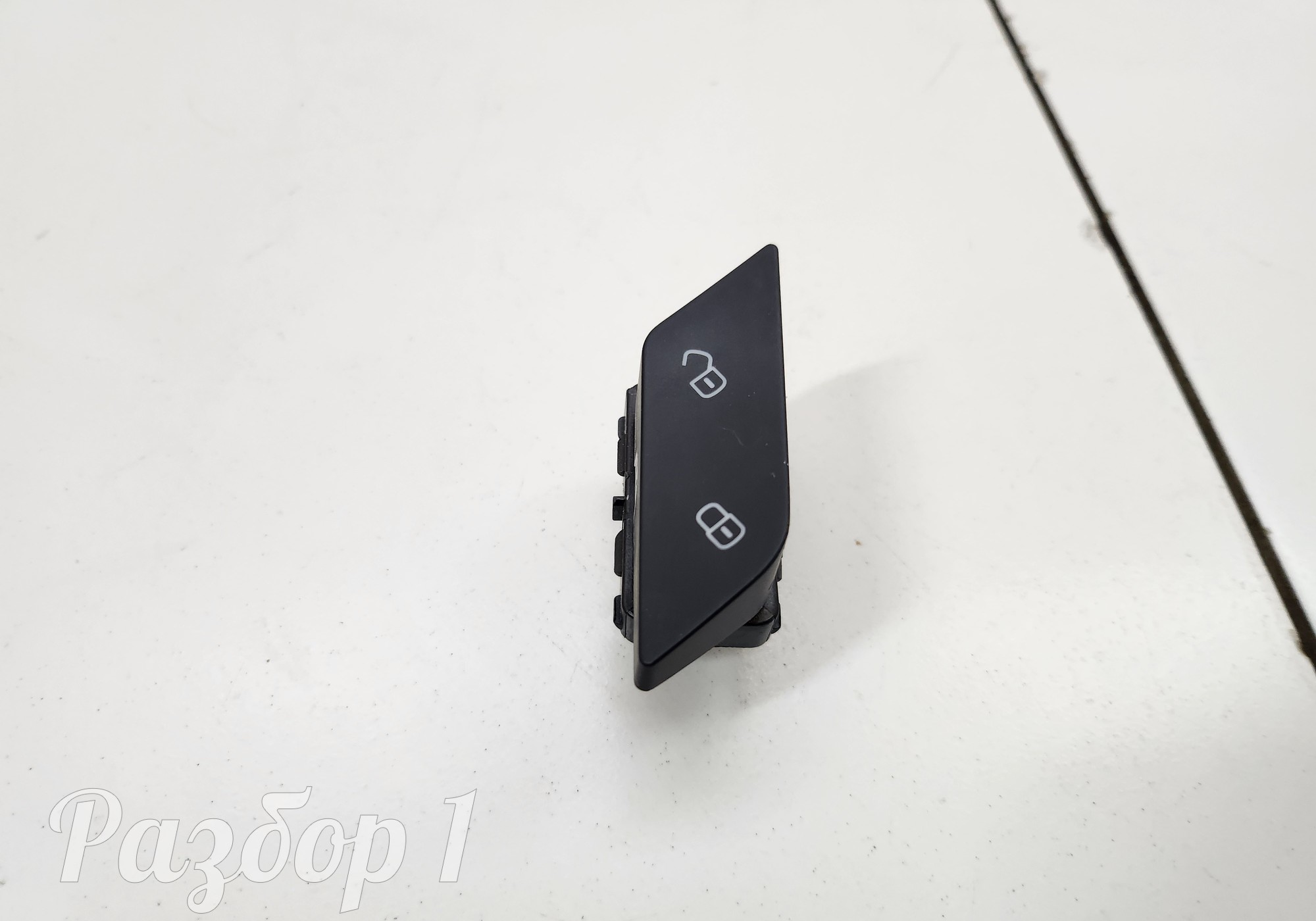 378100AKR02A Кнопка центрального замка для Great Wall Poer (с 2019)