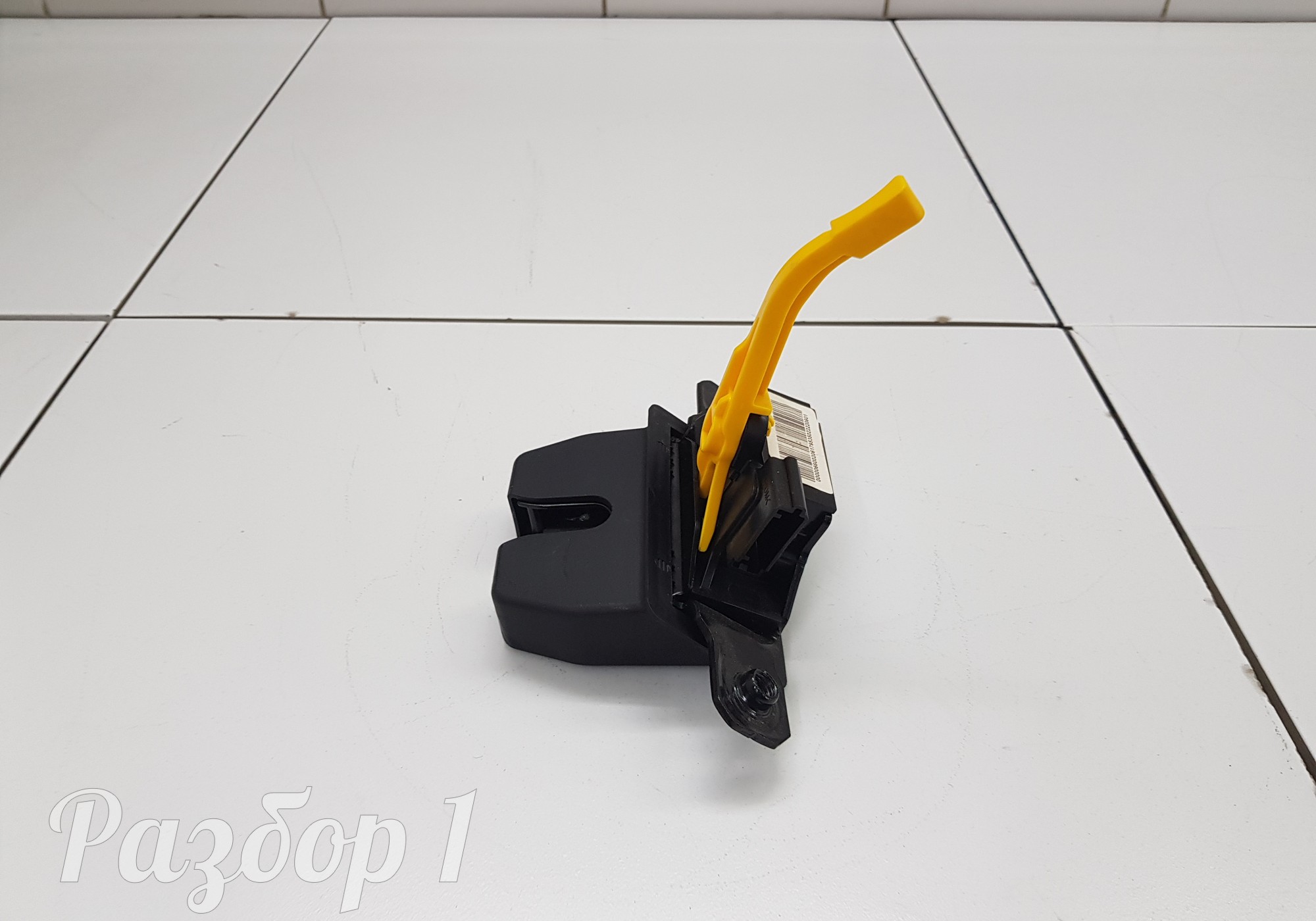 5068005600 Замок багажника для Geely Coolray (с 2020)