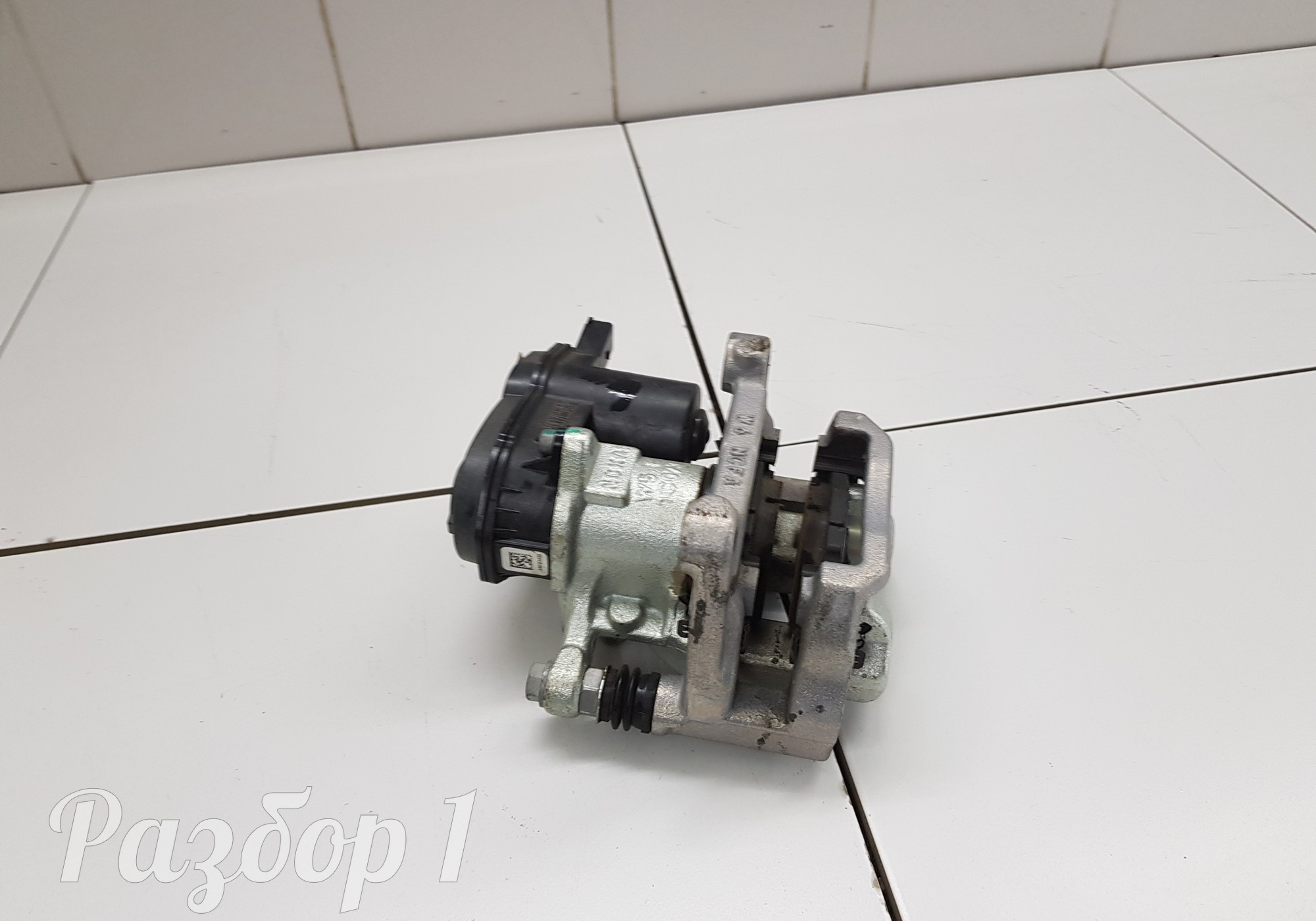 C281F2603032300 Суппорт задний левый для Changan UNI-V (с 2022)
