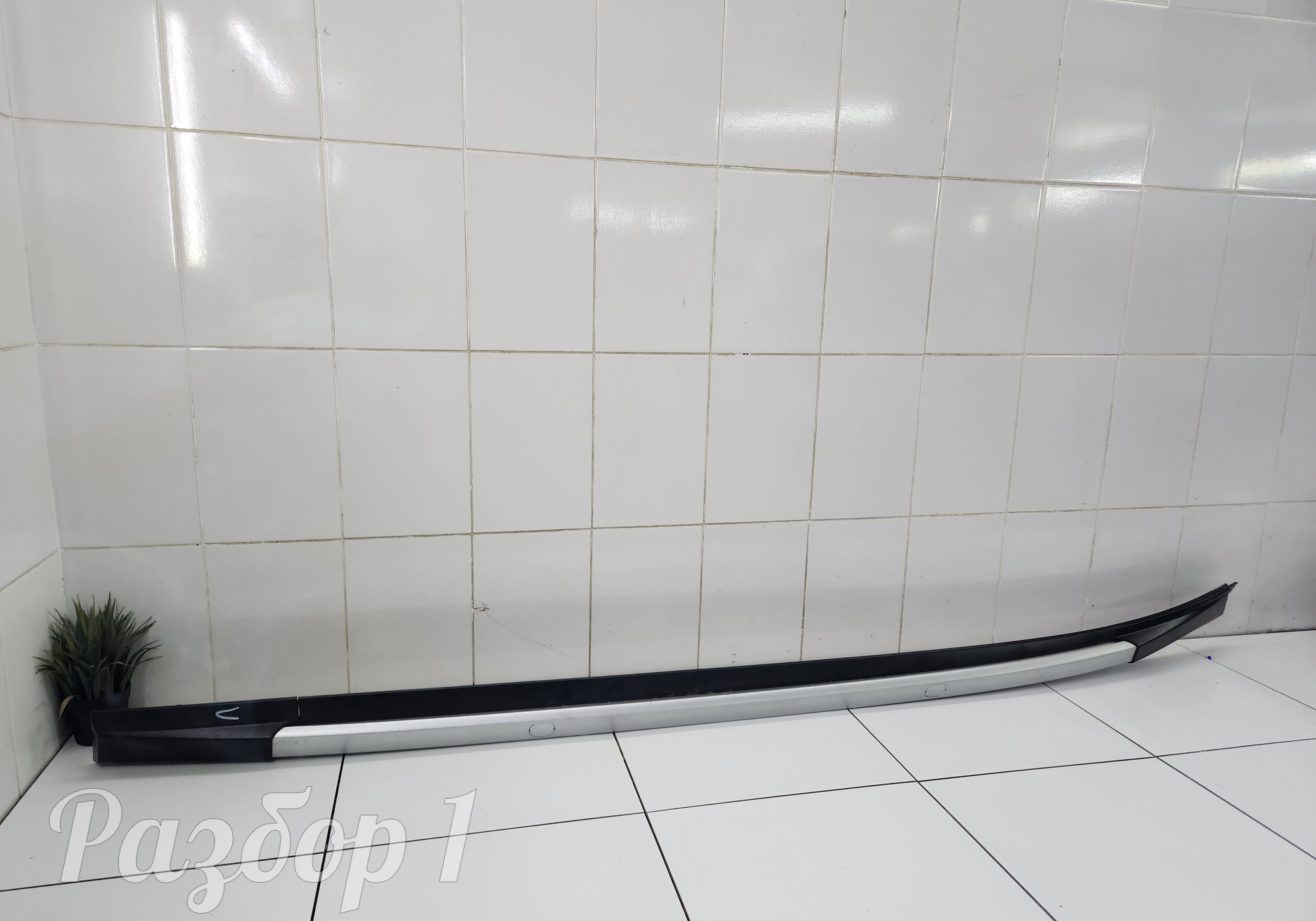 Рейлинг левый для Haval M6 II (с 2021)