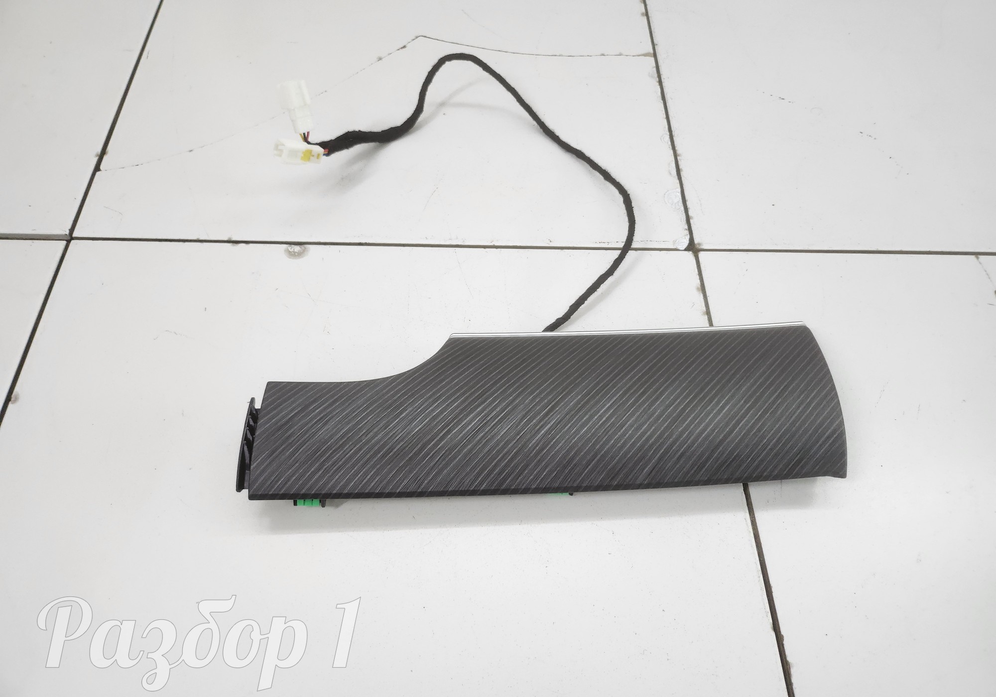 T285306127 Накладка торпеды (с подсветкой) для Chery Tiggo 9 (с 2023)