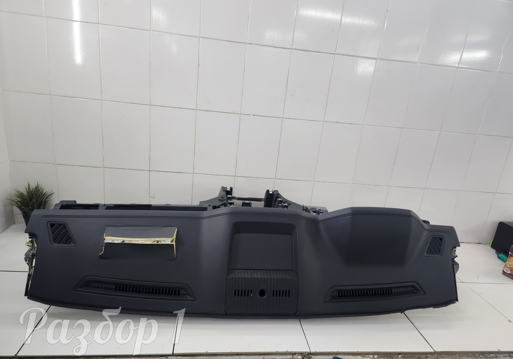 Передняя панель салона для Jac T9 (с 2023)