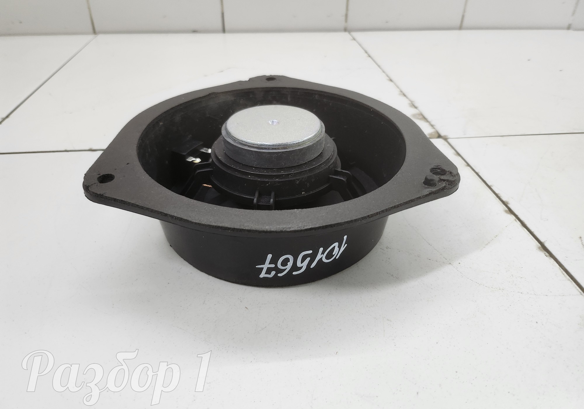 8890587052 Динамик задний левый для Geely Okavango (с 2020)