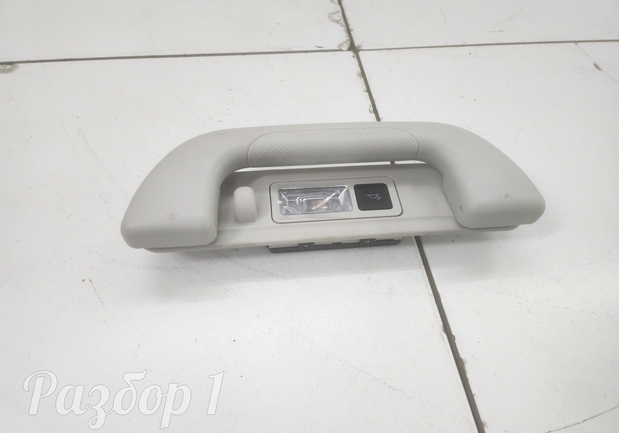 5015101XKN04A Ручка потолочная задняя правая+ подсветка салона для Haval H3 (с 2024)