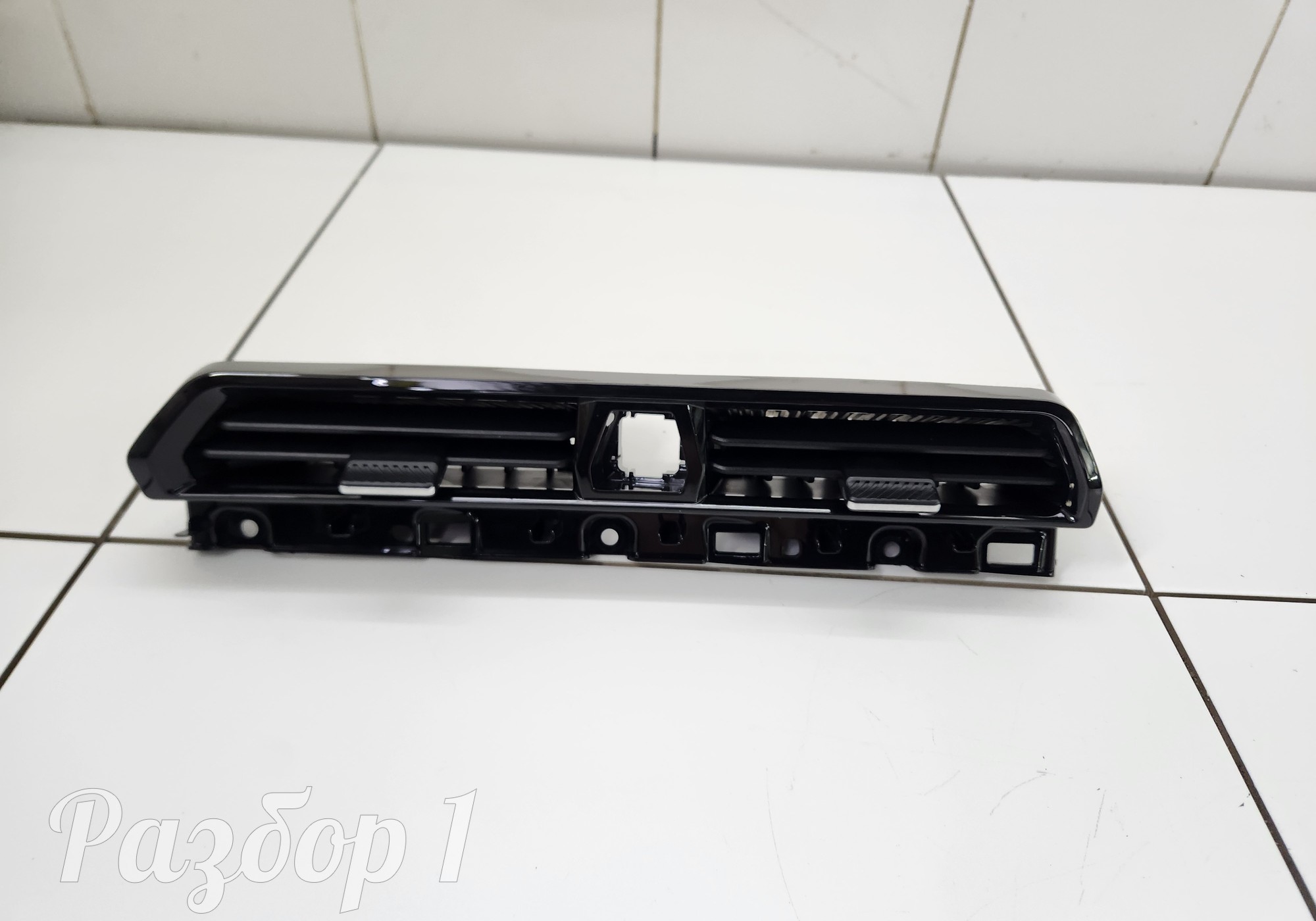 6010023CRV0000XJ1 Дефлектор воздушный центральный для Gac GS3 (с 2024)