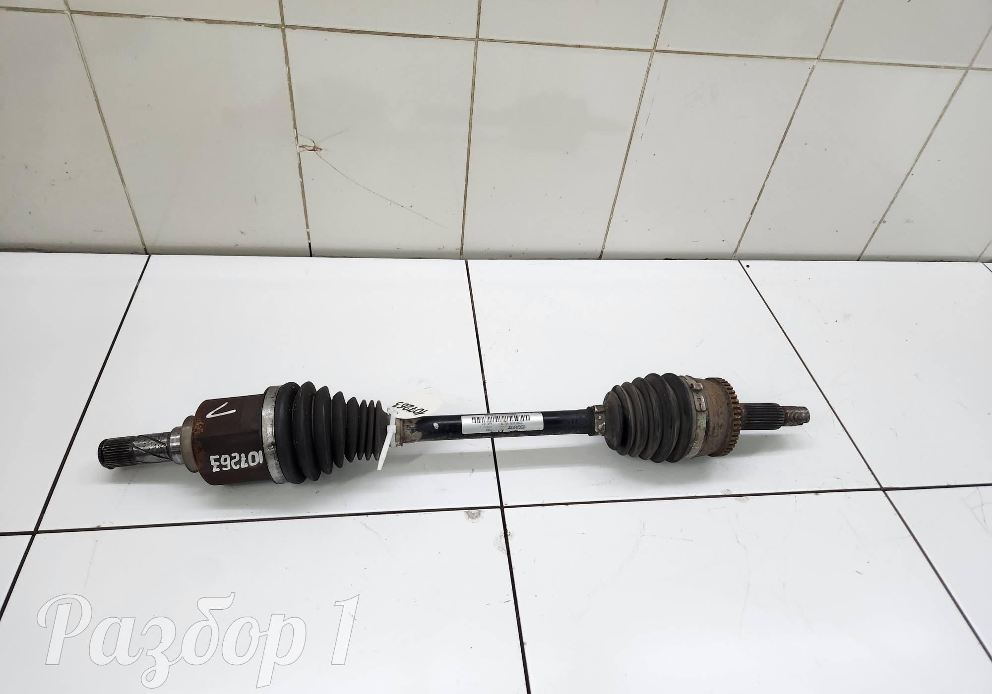 2203100MK09 Полуось (привод) передний левый для Changan UNI-V (с 2022)