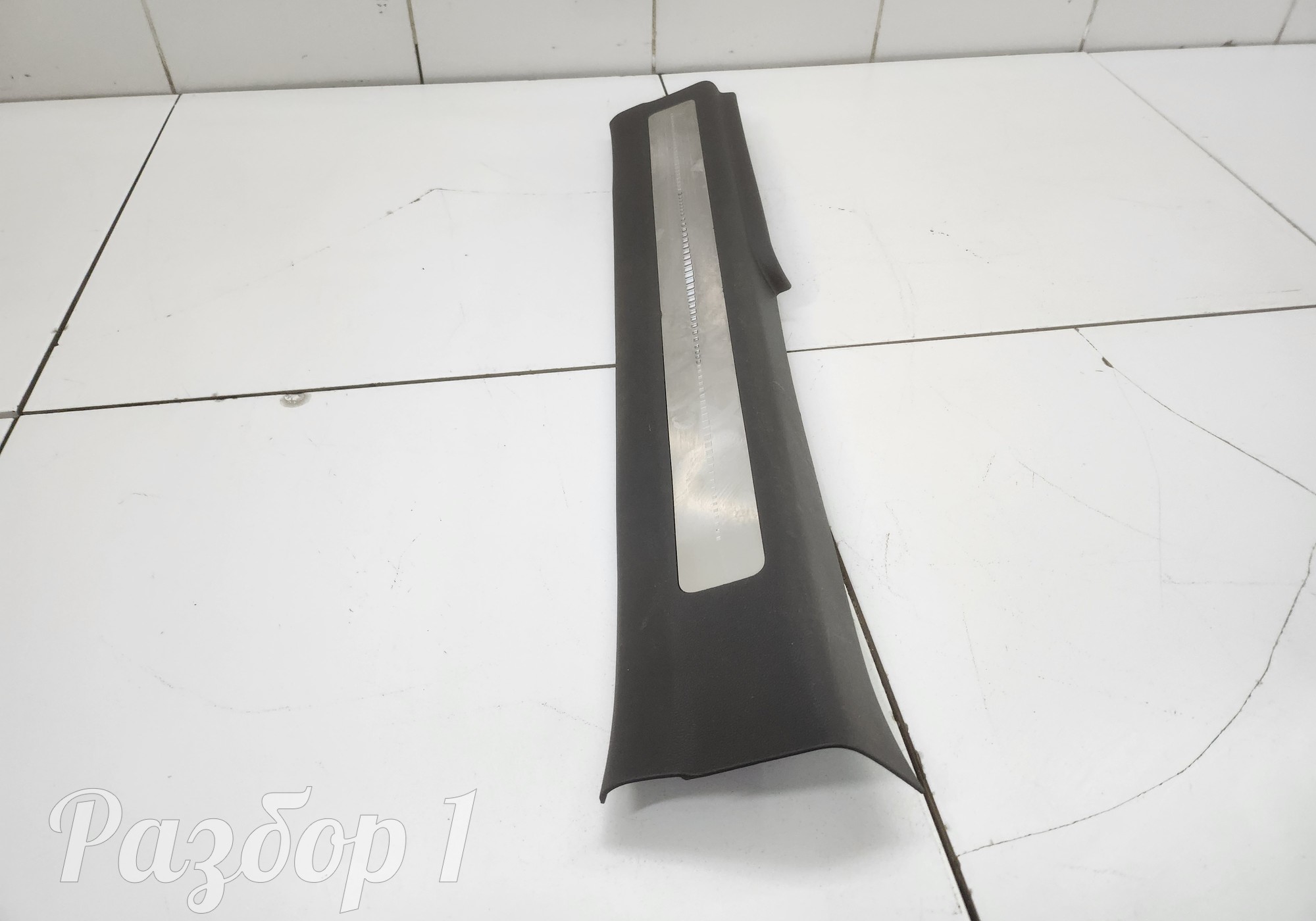 403007055AAABK Накладка порога передняя правая (подсветка) для Chery Tiggo 9 (с 2023)