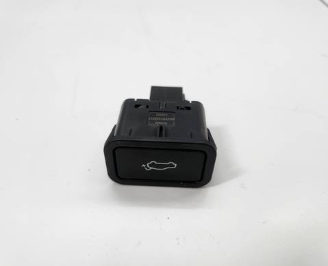 6600001039W17 Кнопка открывания багажника для Geely Tugella (с 2019)