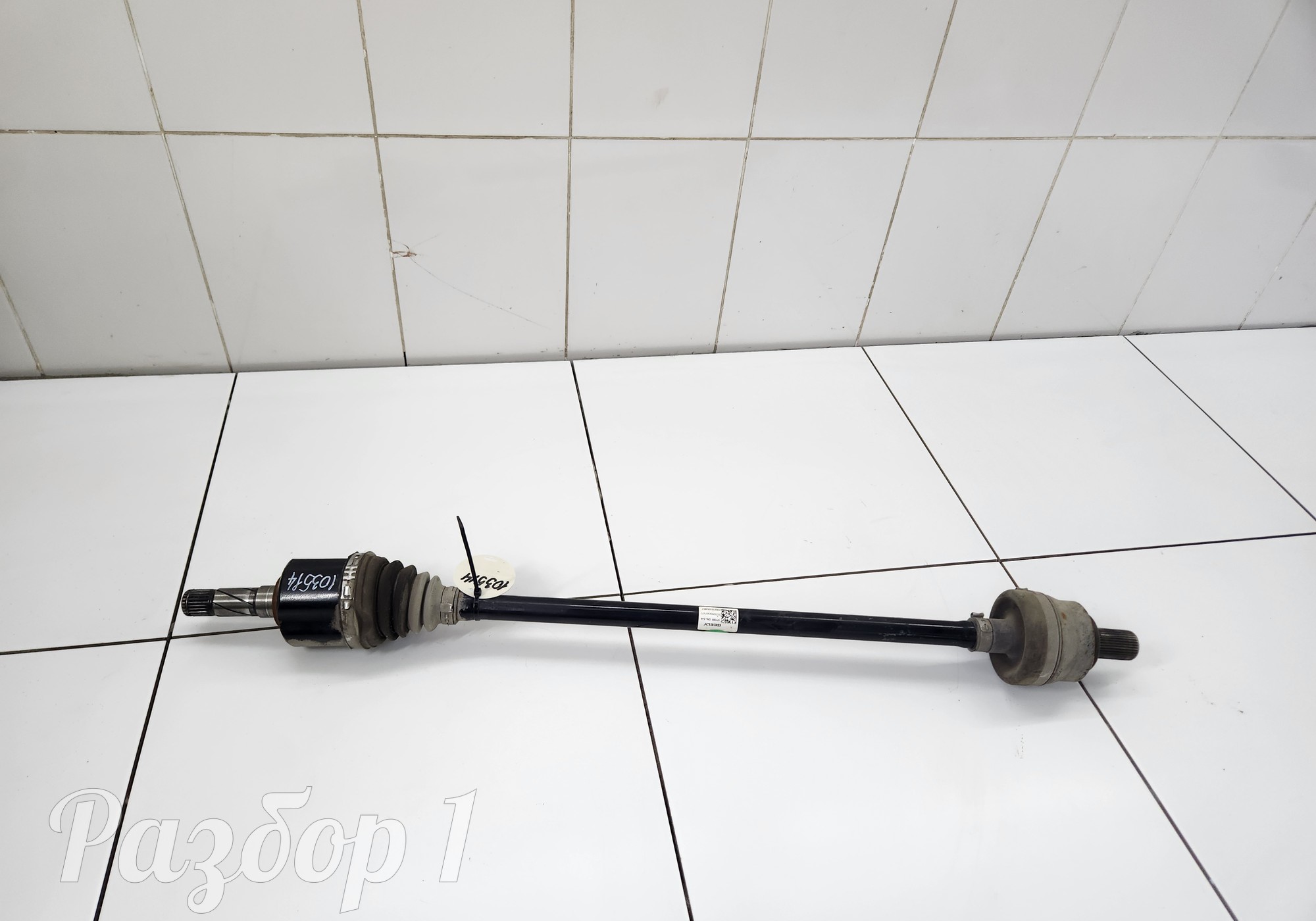 8890491470 Полуось (привод) задняя левая для Geely Tugella (с 2019)