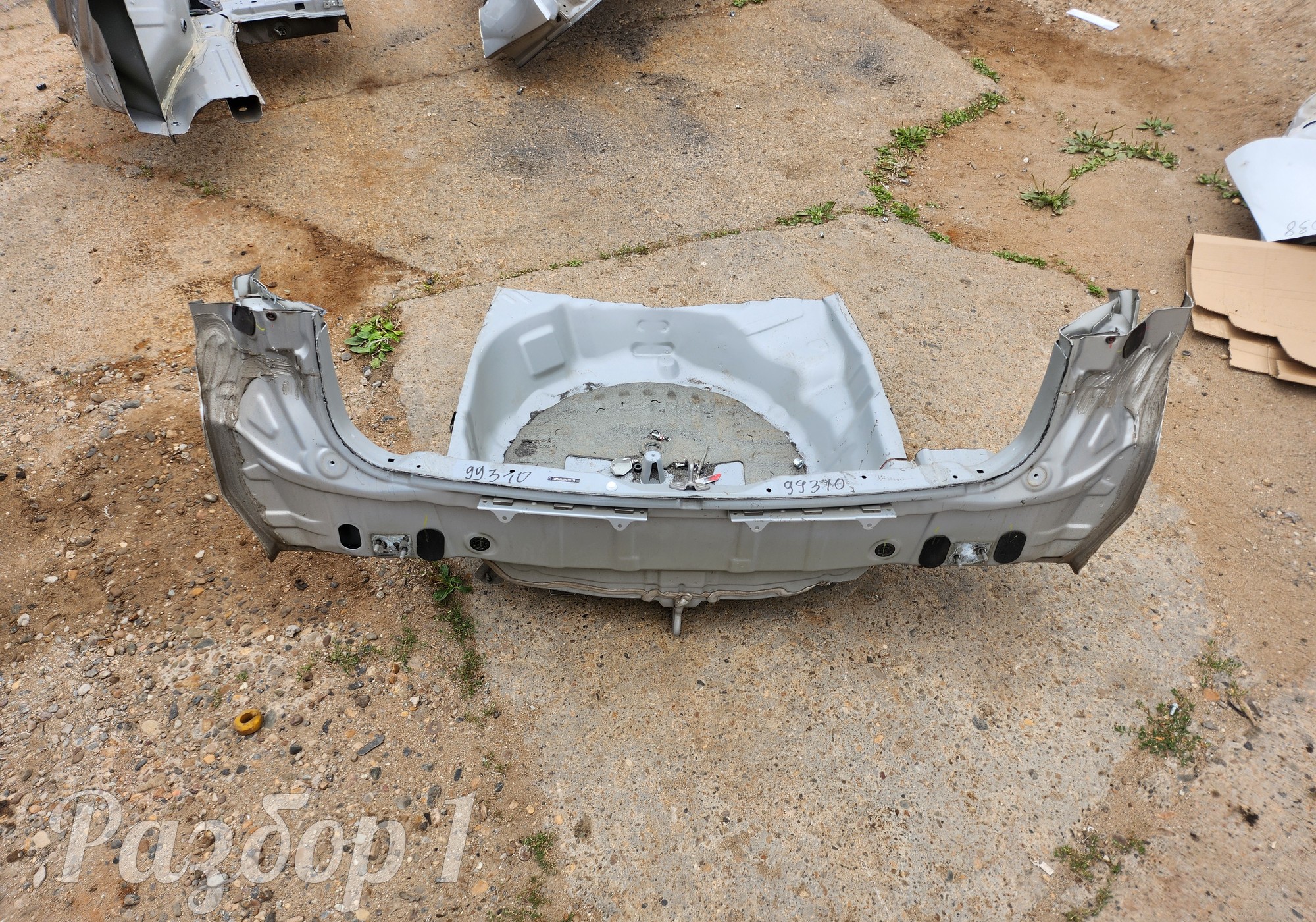 Панель задняя с полом под запасное колесо для Haval M6 II (с 2021)