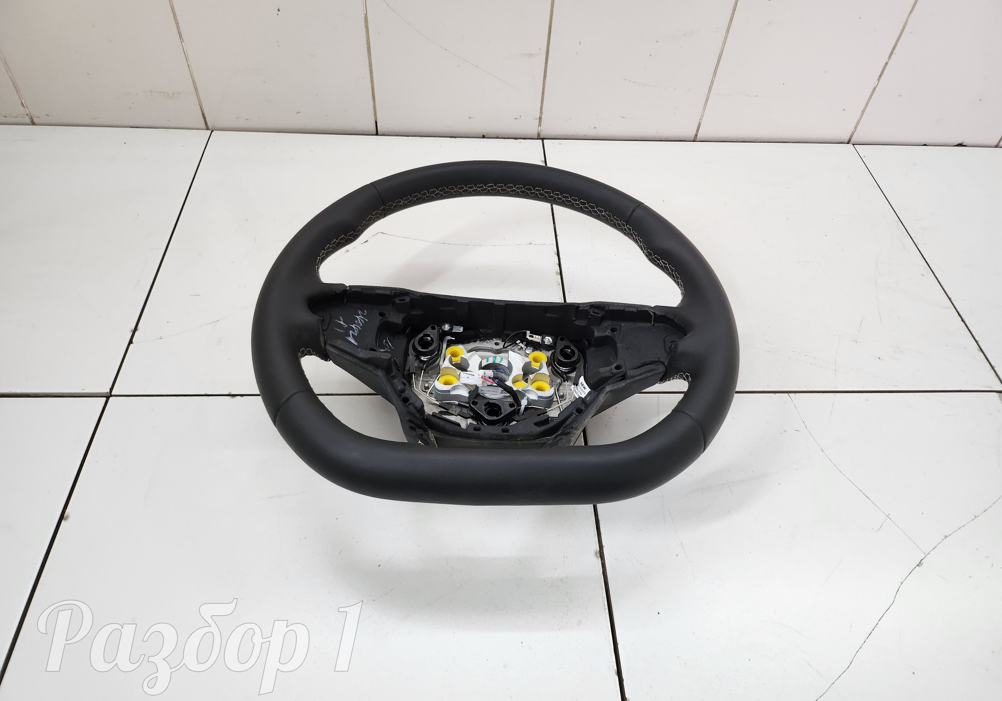 Рулевое колесо для Geely Atlas Pro (с 2021)