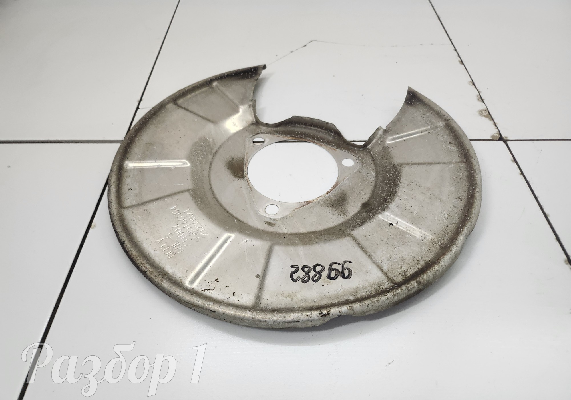 6600166554 Кожух тормозного диска задний левый для Geely Tugella (с 2019)