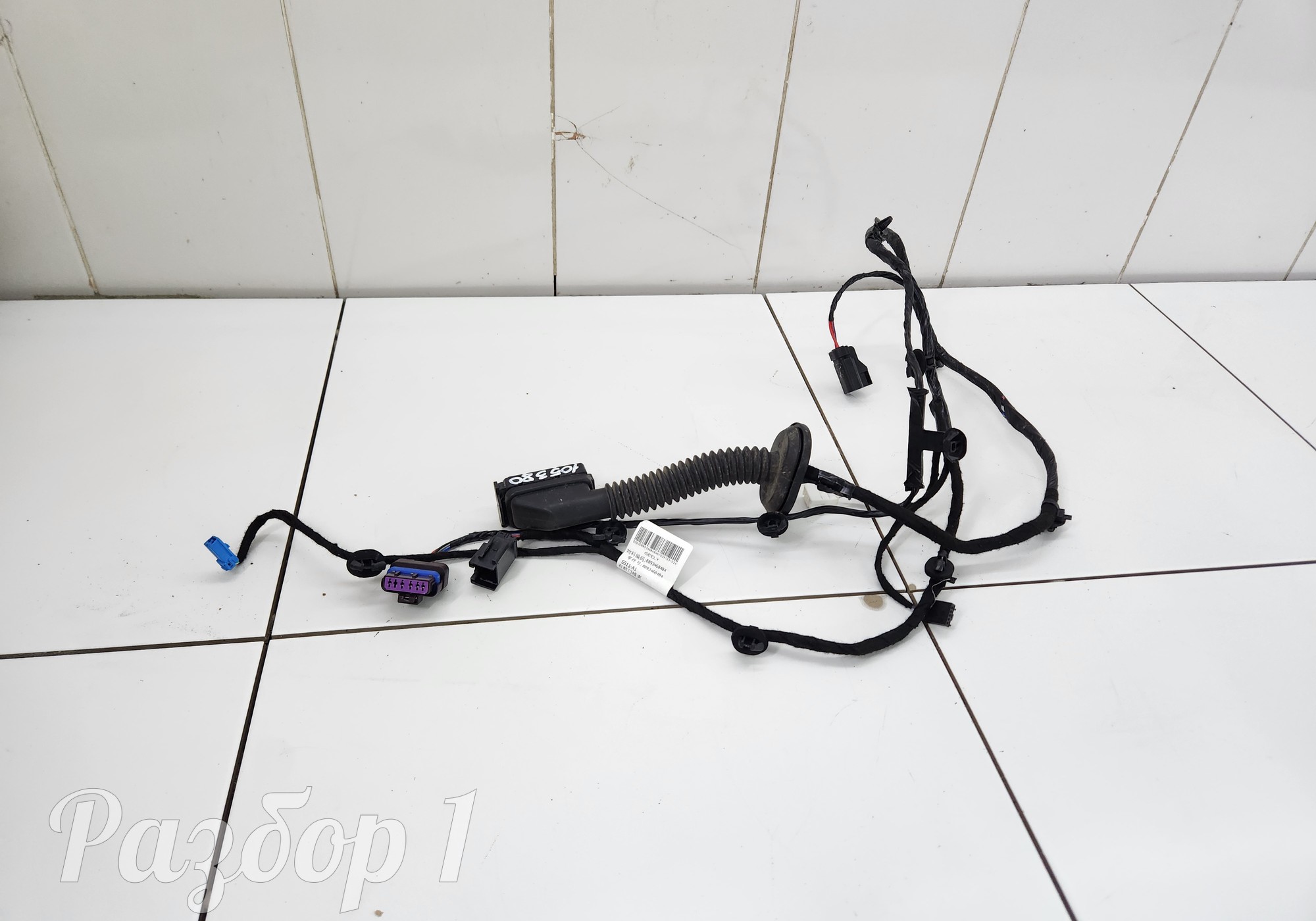 8893468484 Электропроводка передней правой двери для Geely Emgrand II (с 2021)