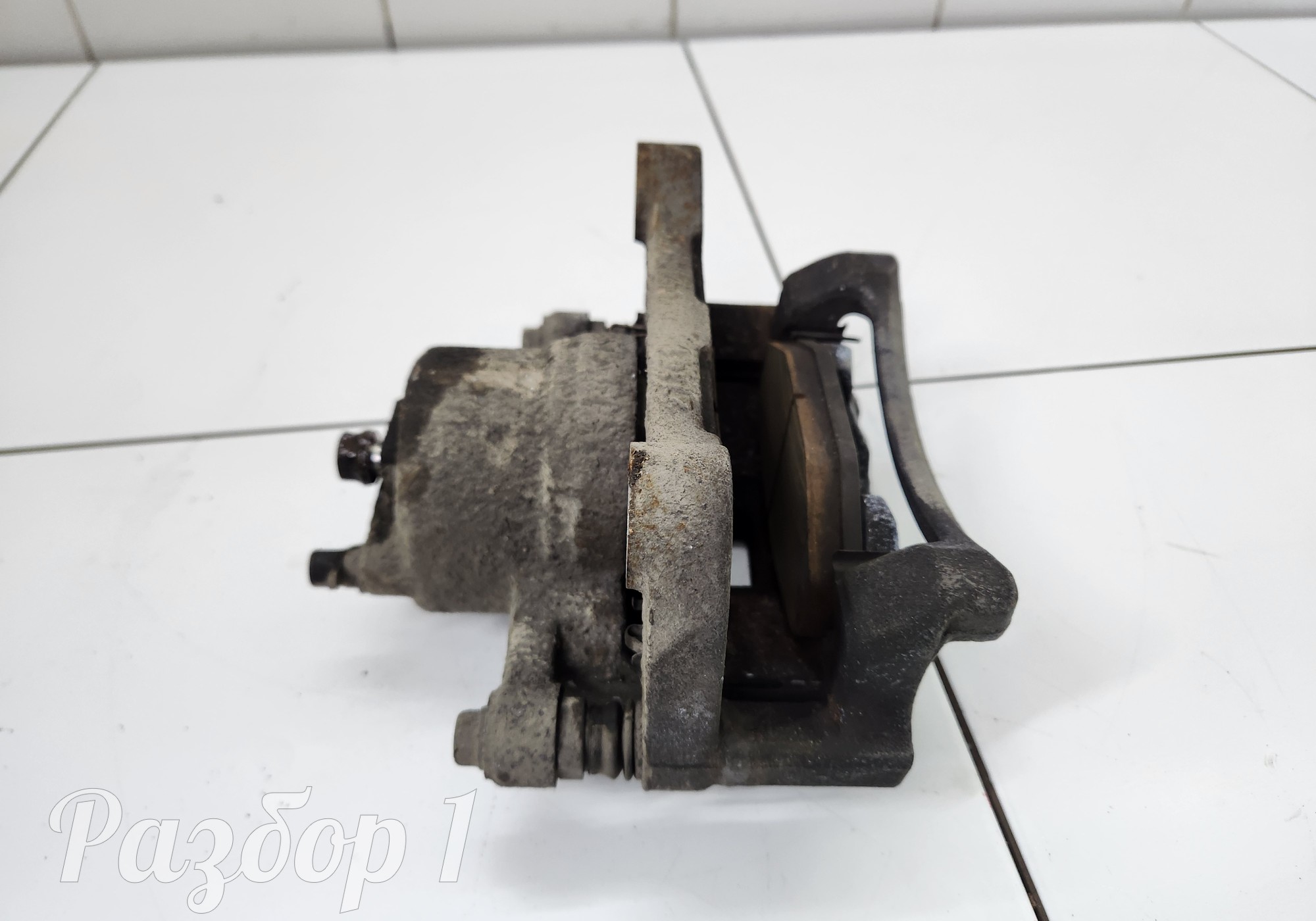 6600005763 Суппорт передний левый для Geely Coolray (с 2020)