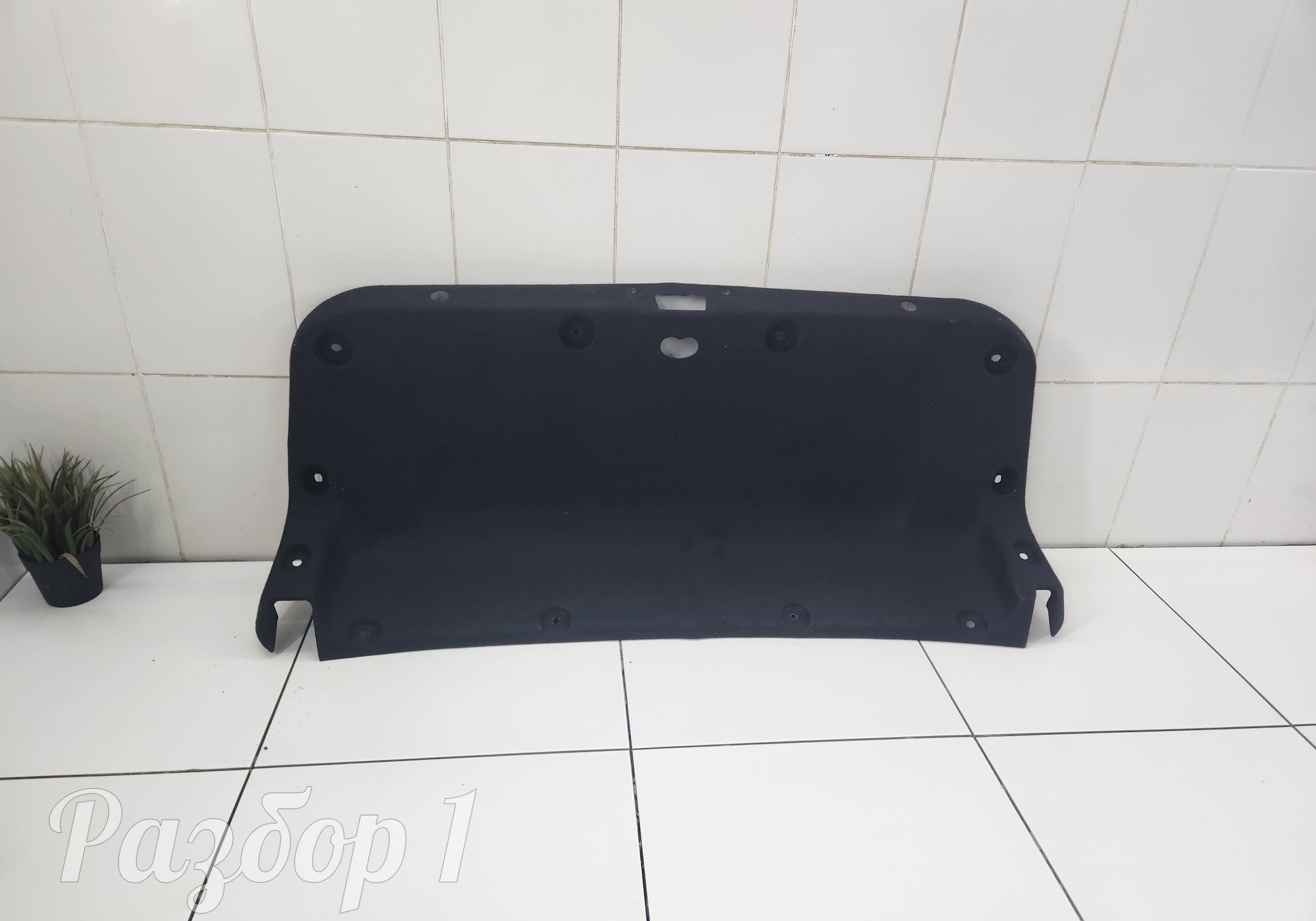 8889562345 Обшивка крышки багажника для Geely Emgrand (SS11) (с 2021)