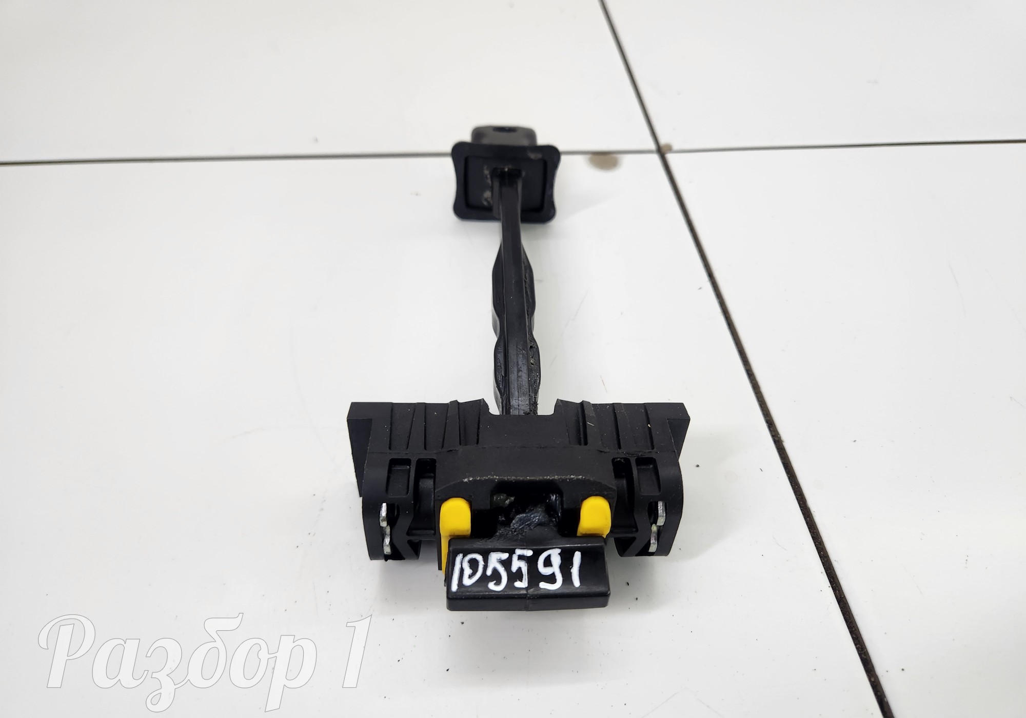 6109115BA01 Ограничитель передней левой двери для Faw Bestune B70 (с 2020)