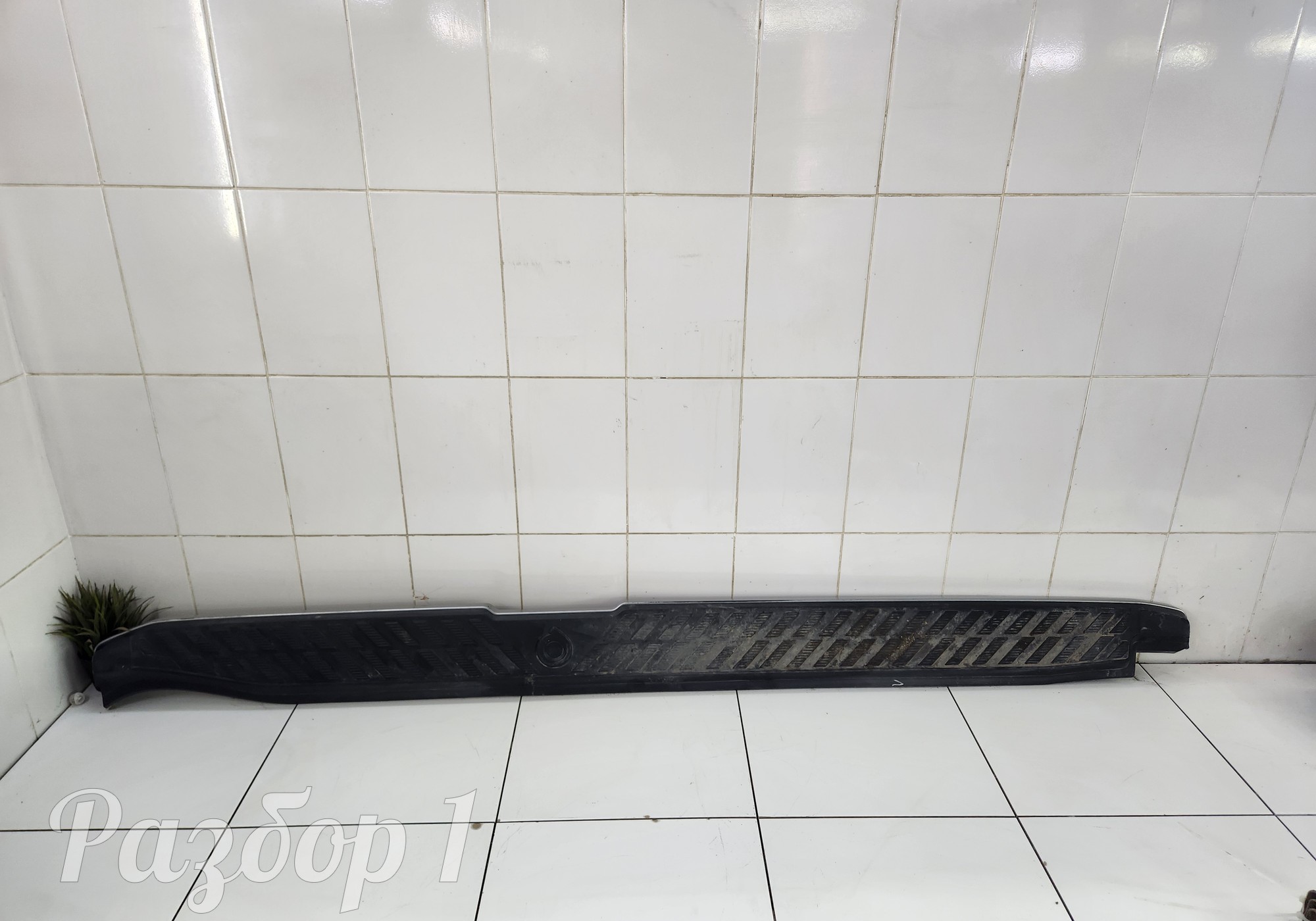 Подножка левая для Great Wall Poer (с 2019)