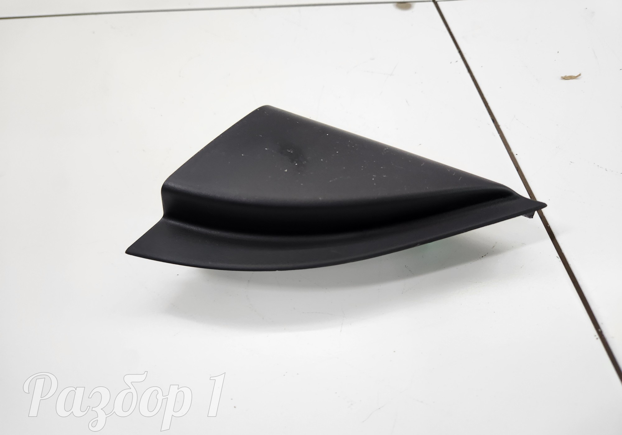 6102180BS01 Накладка передней левой двери для Changan Alsvin (с 2018)