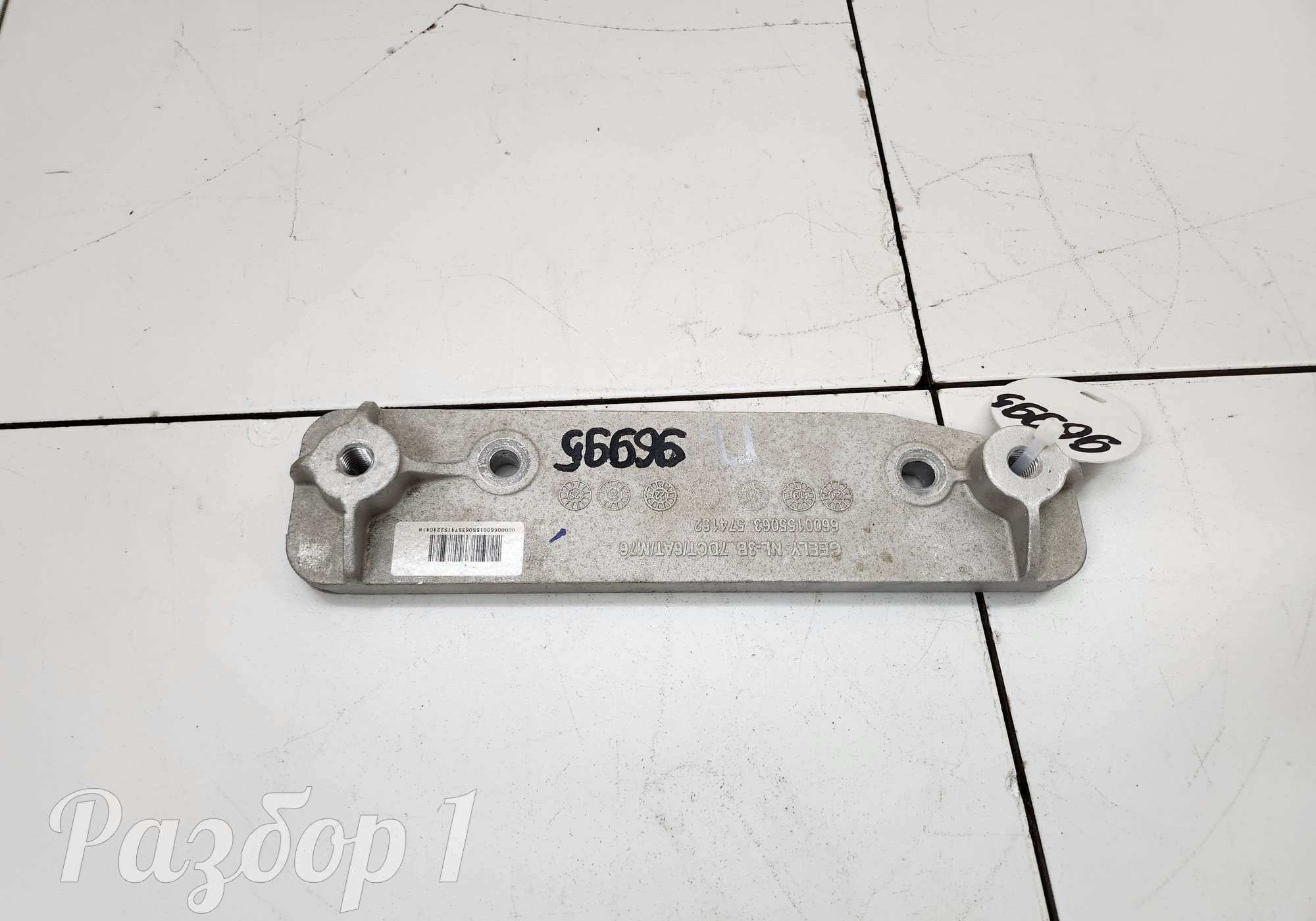 6600155063 Кронштейн опоры двигателя для Geely Atlas Pro (с 2021)