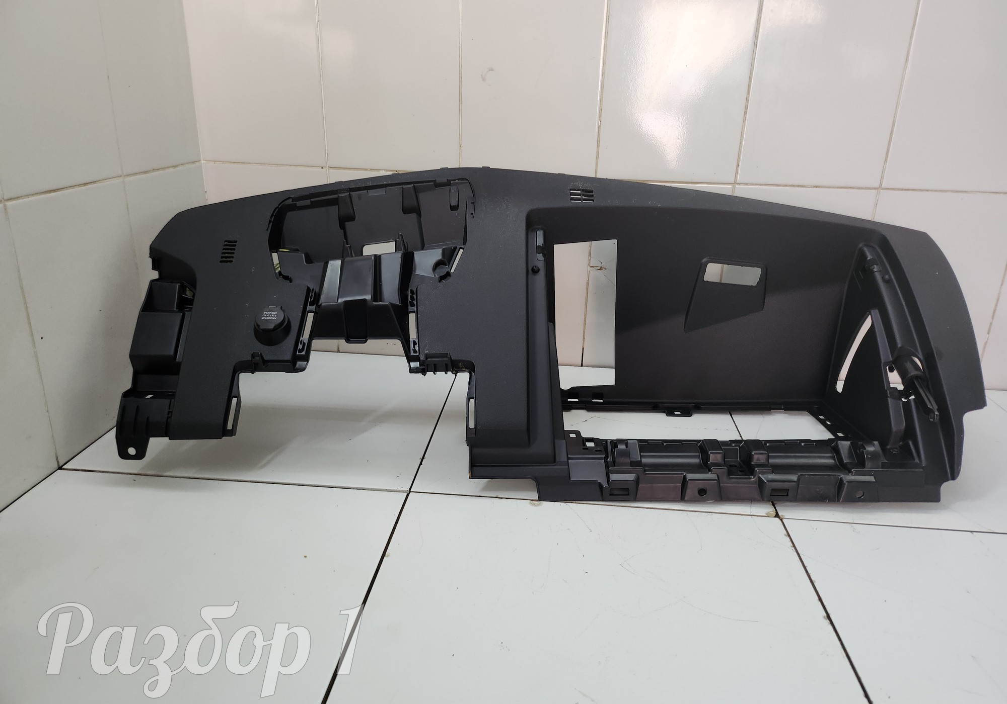 8891062814 Накладка торпеды для Geely Tugella (с 2019)