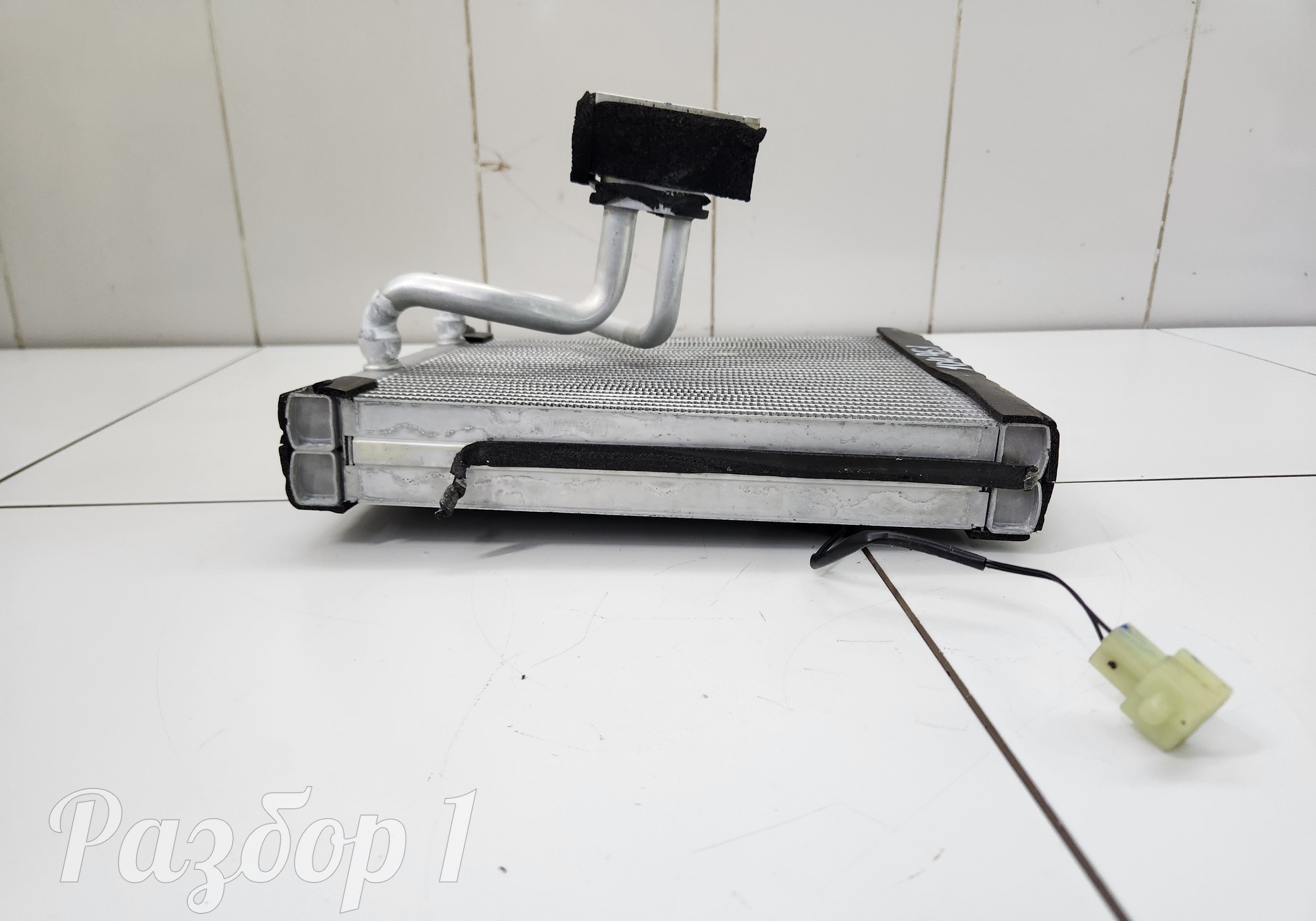 Радиатор кондиционера (конденсер) для Geely Tugella (с 2019)