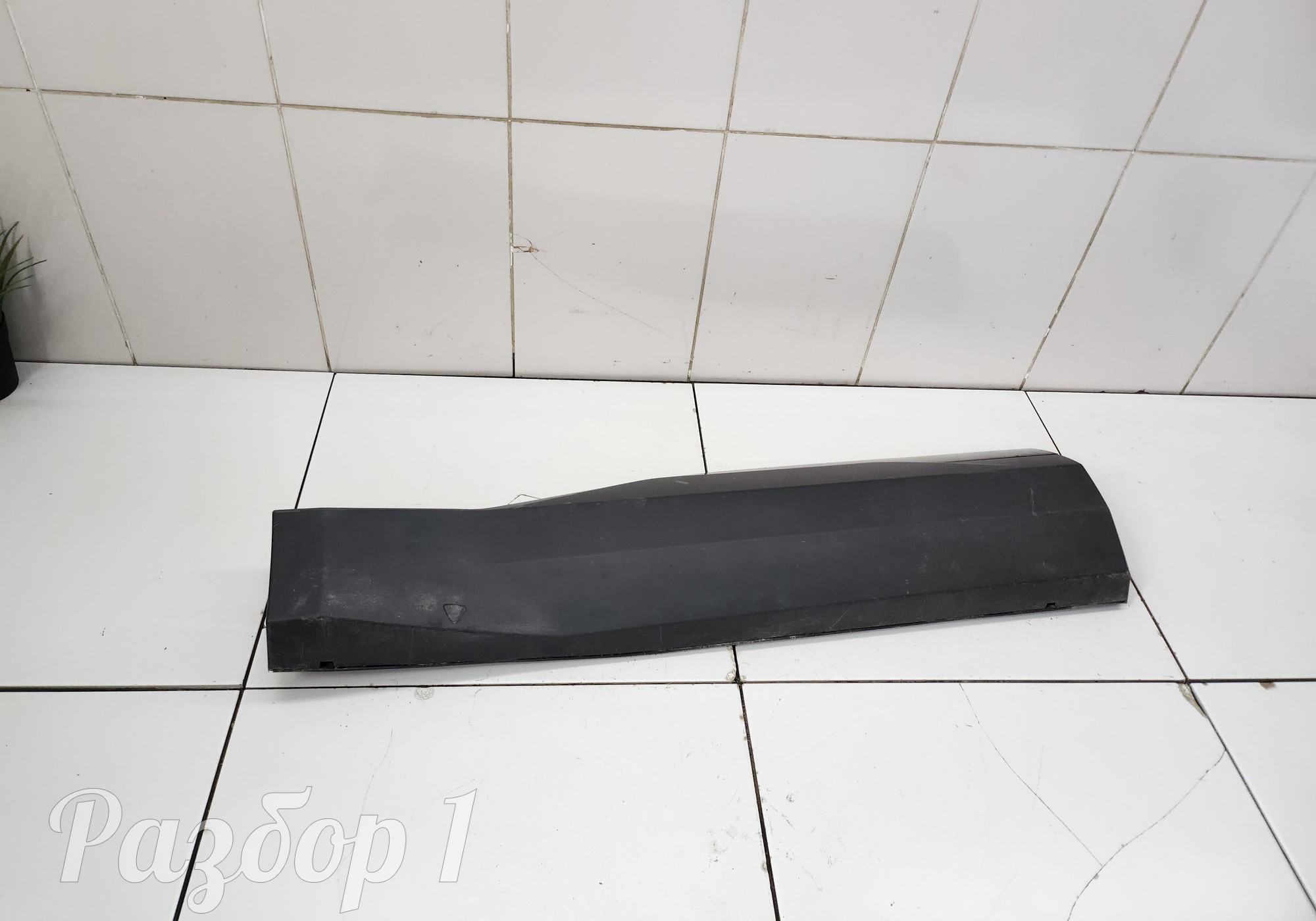 8891867655 Накладка задней правой двери для Geely Atlas II (с 2023)
