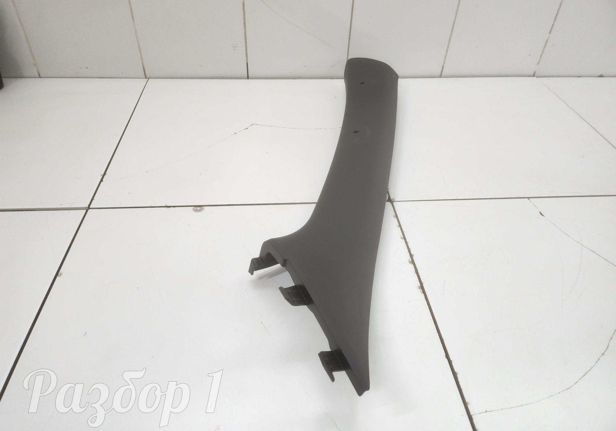 5402110P33Z0 Обшивка стойки передняя левая для Jac T9 (с 2023)