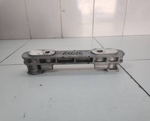 8890264133 Кронштейн опоры двигателя для Geely Tugella (с 2019)
