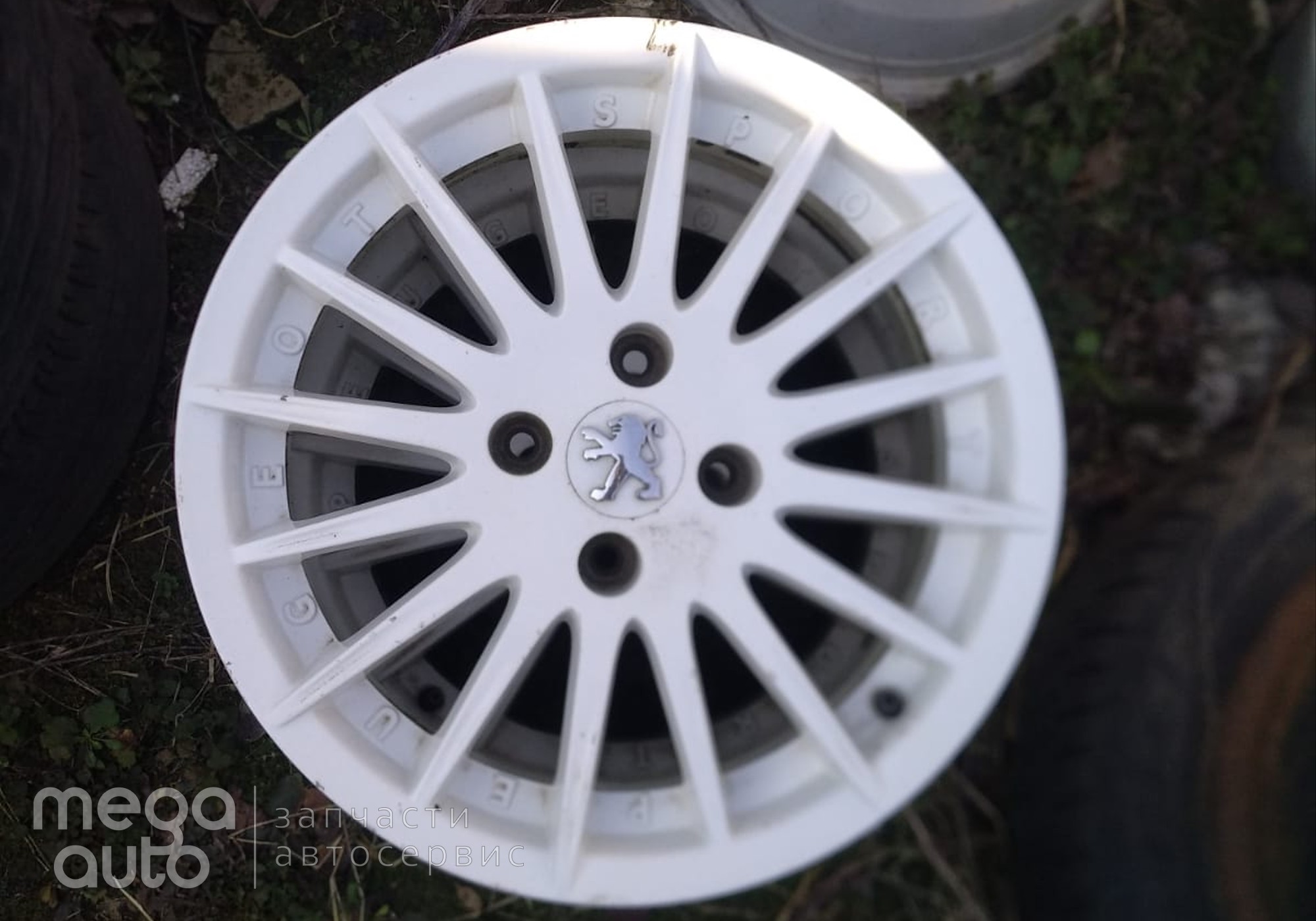 Диск колесный легкосплавный 6.5J*16CH4*28 (белый) Пежо 308/ Ситроен С4 для Peugeot 308 I (с 2007 по 2015)