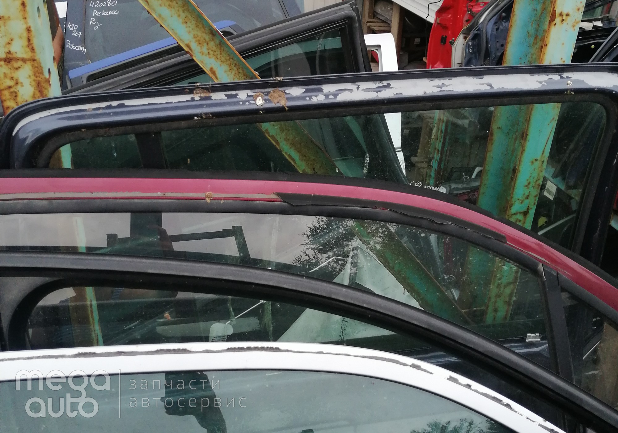 6307RGDV5RDW 502. Стекло двери задней правой зафира б для Opel Zafira B (с 2005 по 2014)