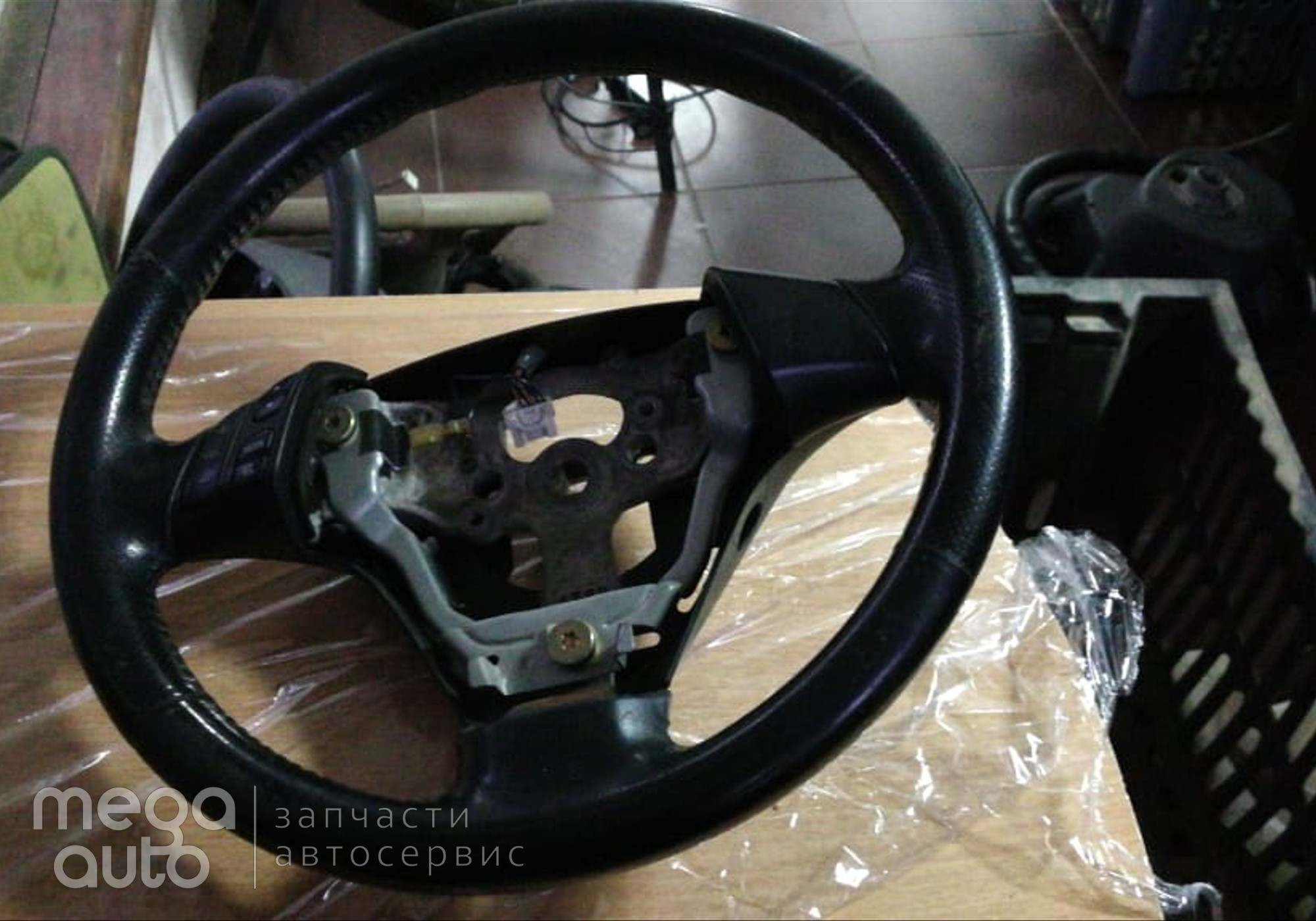 Рулевое колесо без подушки безопасности мазда 6 гг КОЖА для Mazda 6 I (с 2002 по 2008)