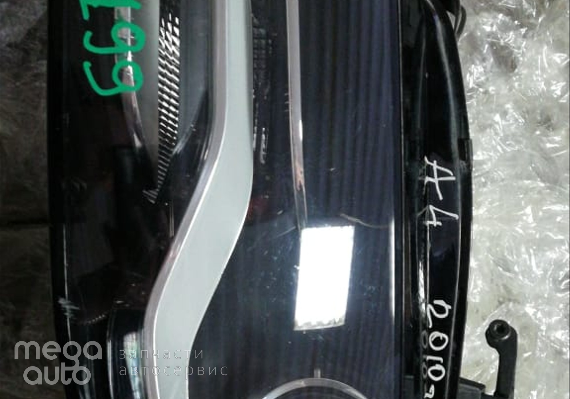 8K0941003C Фара левая ауди А4 2010г КСЕНОН для Audi A4 B7 (с 2002 по 2009)