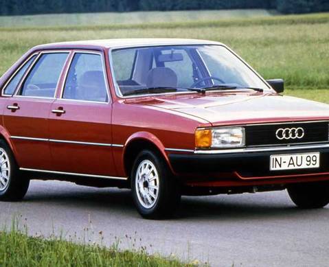Audi 80 B2 1985 г. в разборе