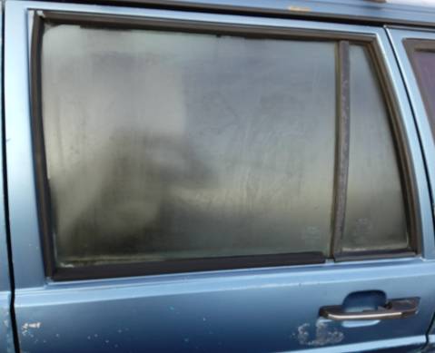Стекло двери задней левой для Volkswagen Passat B2 (с 1980 по 1988)