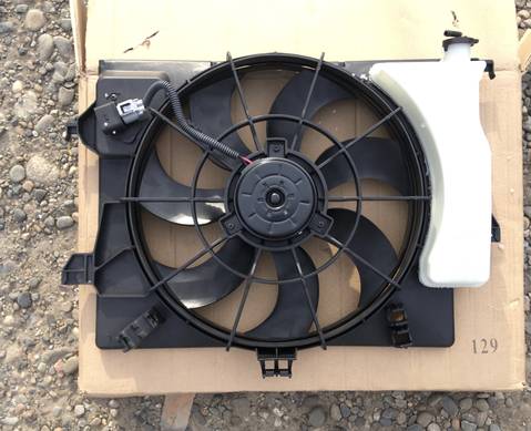 STHNS12010 Вентилятор радиатора с диффузором для Kia Rio
