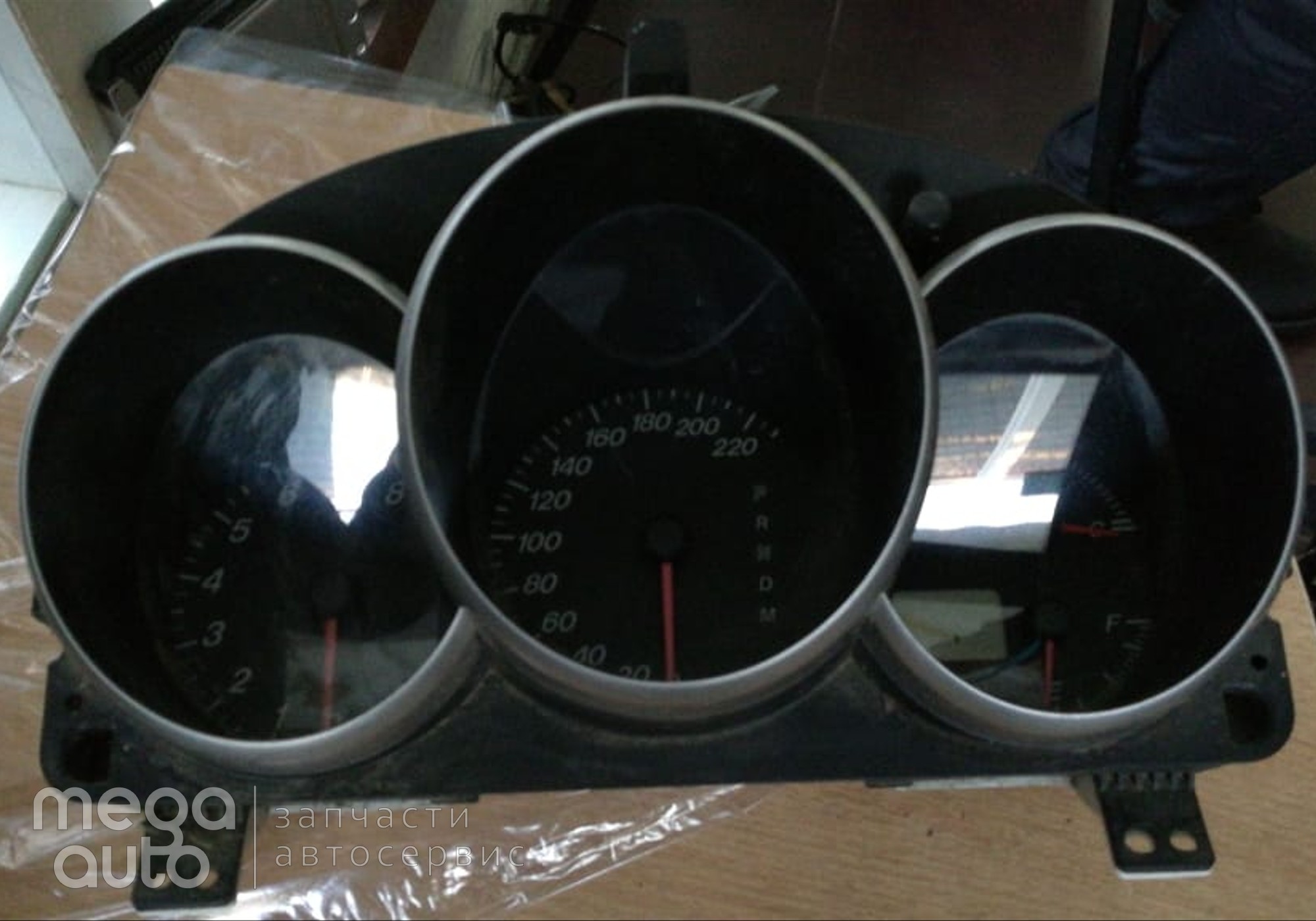 Панель приборов АКПП мазда 3 1 для Mazda 3 I (с 2003 по 2009)