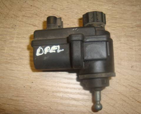 90413185 Моторчик корректора фары опель для Opel Combo B (с 1994 по 2001)