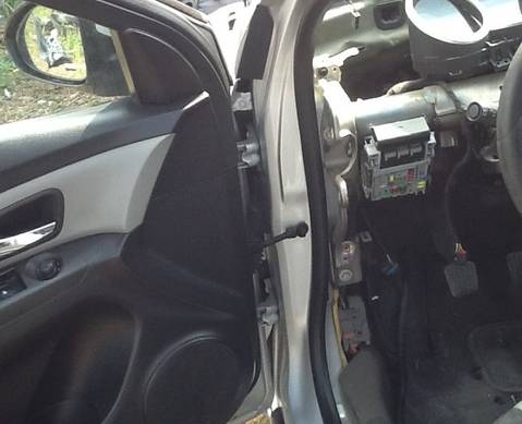 Стойка передней двери левая круз для Chevrolet Cruze I (с 2009 по 2015)