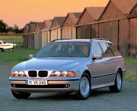 BMW 5 E39 1997 г. в разборе