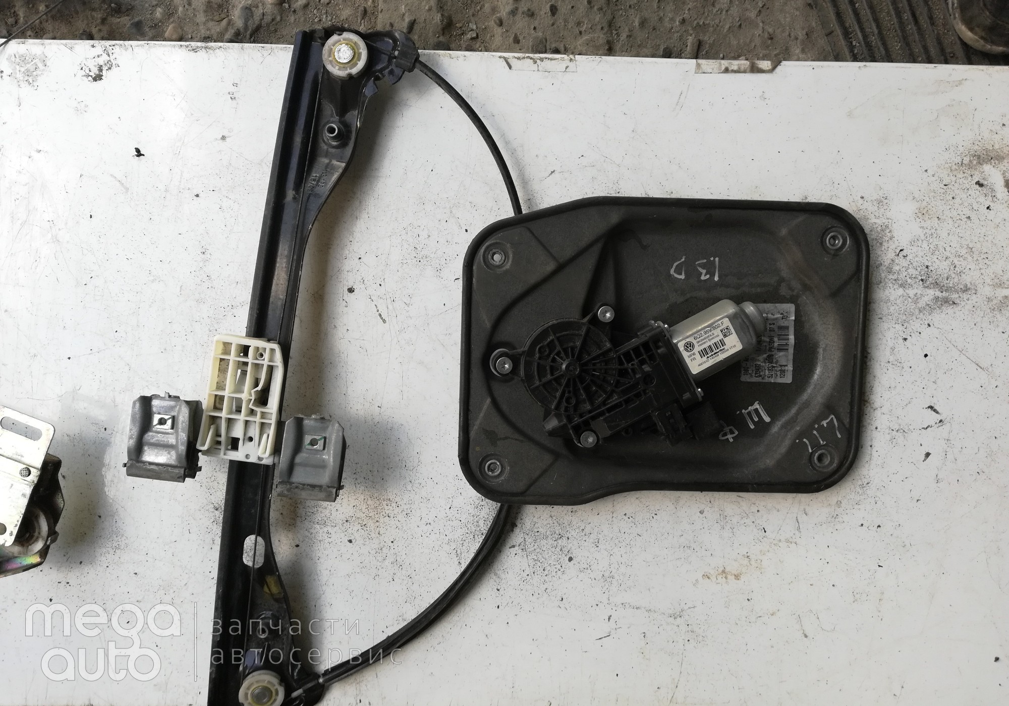114647755 Стеклоподъемник электрический с моторчиком шкода фабиа передний левый для Skoda Fabia II (с 2006 по 2014)