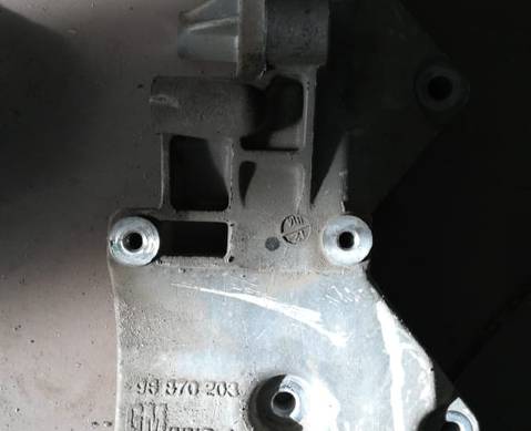 96870203 Кронштейн компрессора кондиционера круз для Chevrolet Cruze I (с 2009 по 2015)