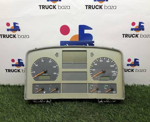 81272026125 Панель приборов