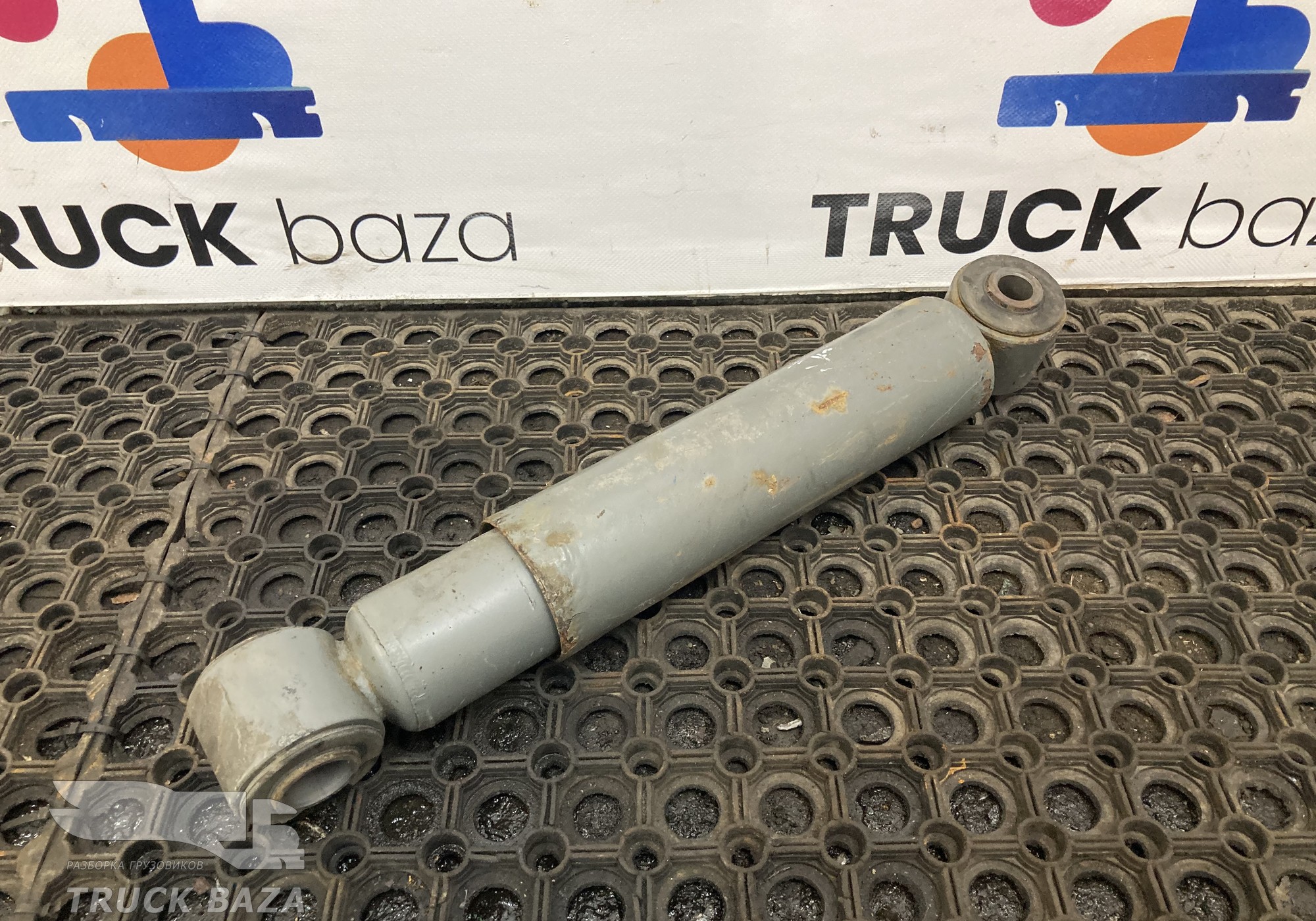 WG9925688101 Амортизатор задний для Sinotruk Sitrak C7H