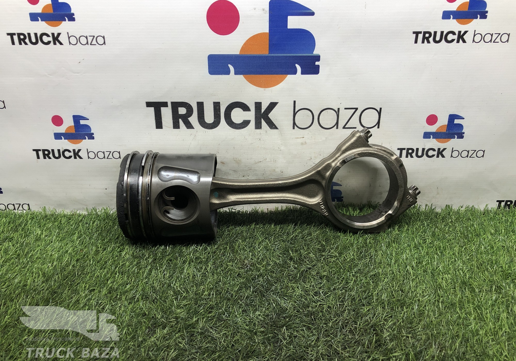 51025006296 Поршень с шатуном