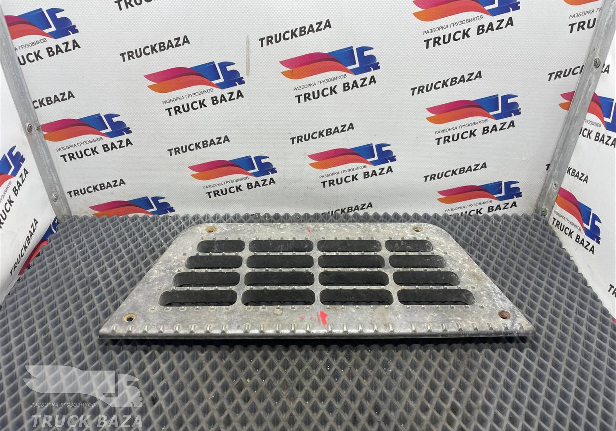 0673144 Площадка подножки для Daf XF105 (с 2005)